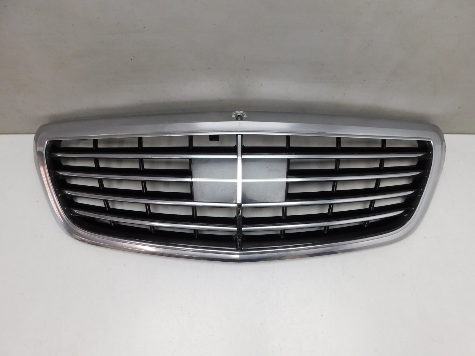 Решетка радиатора Mercedes-Benz S-Klasse W222 2013>