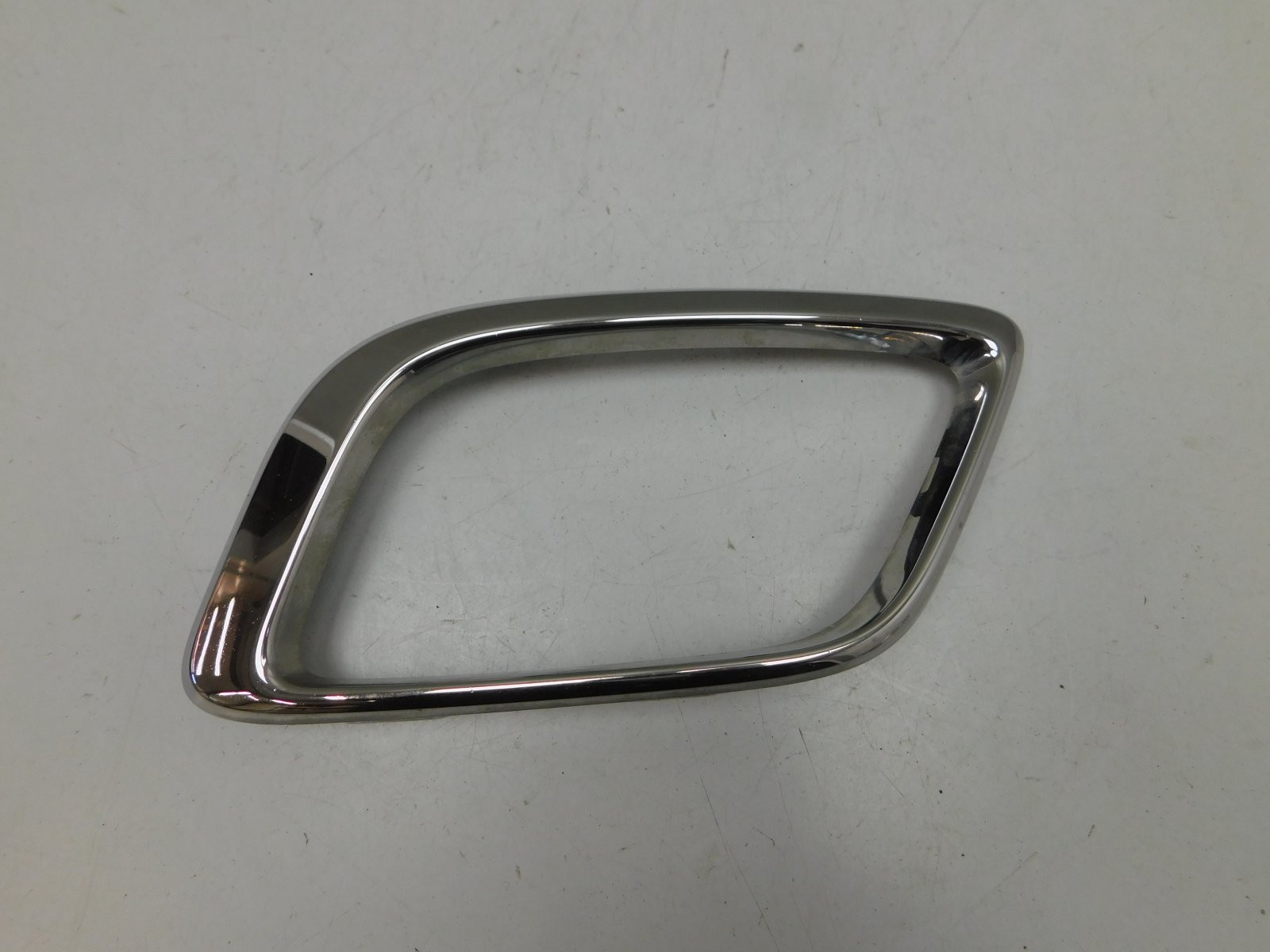 Рамка для противотуманных фар Renault Logan II 2014>