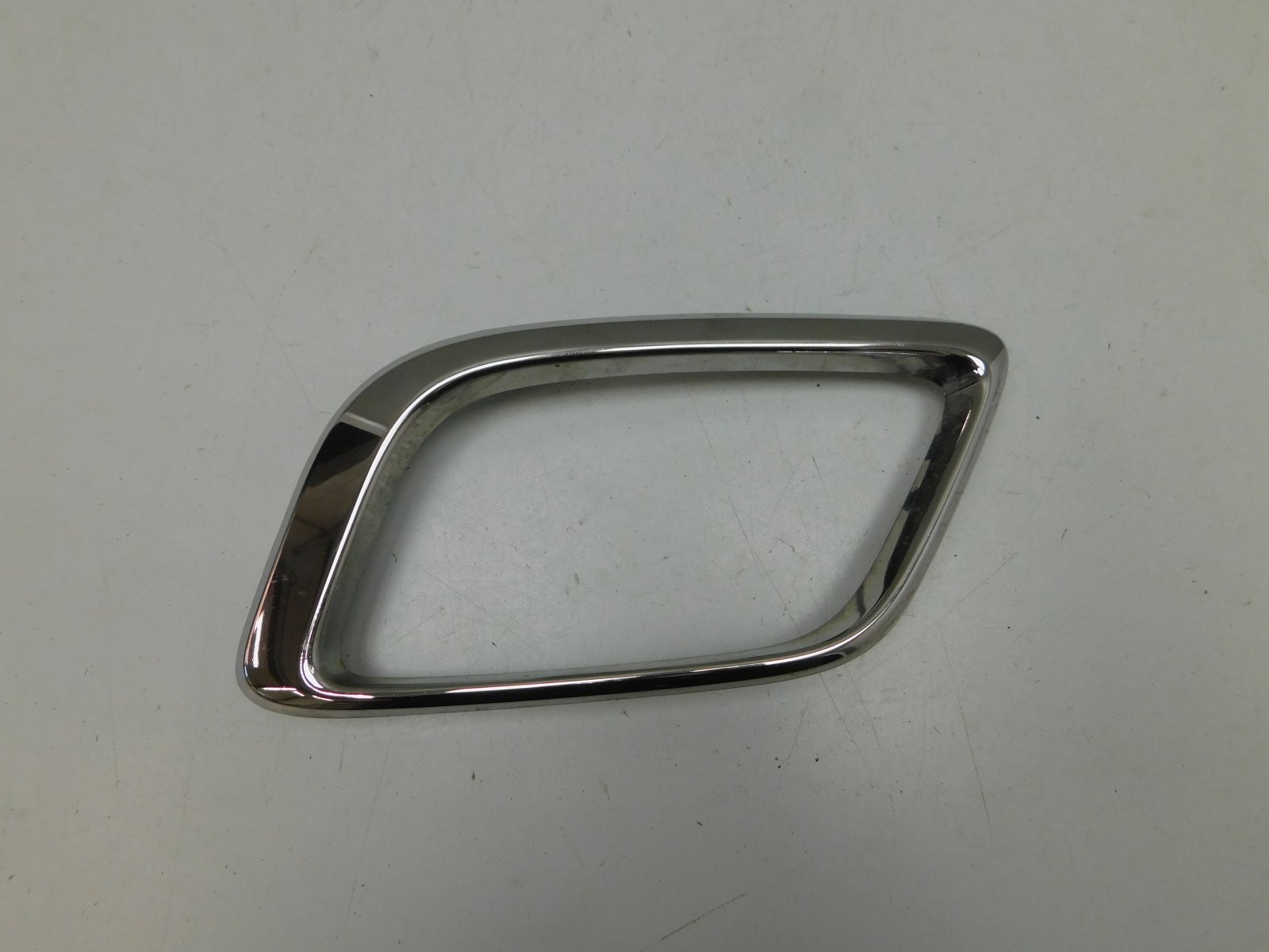 Рамка для противотуманных фар Renault Logan II 2014>