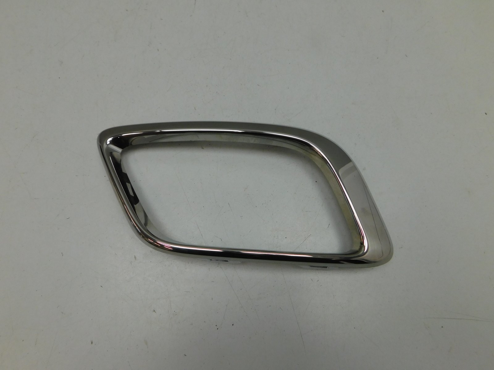 Рамка для противотуманных фар Renault Logan II 2014>