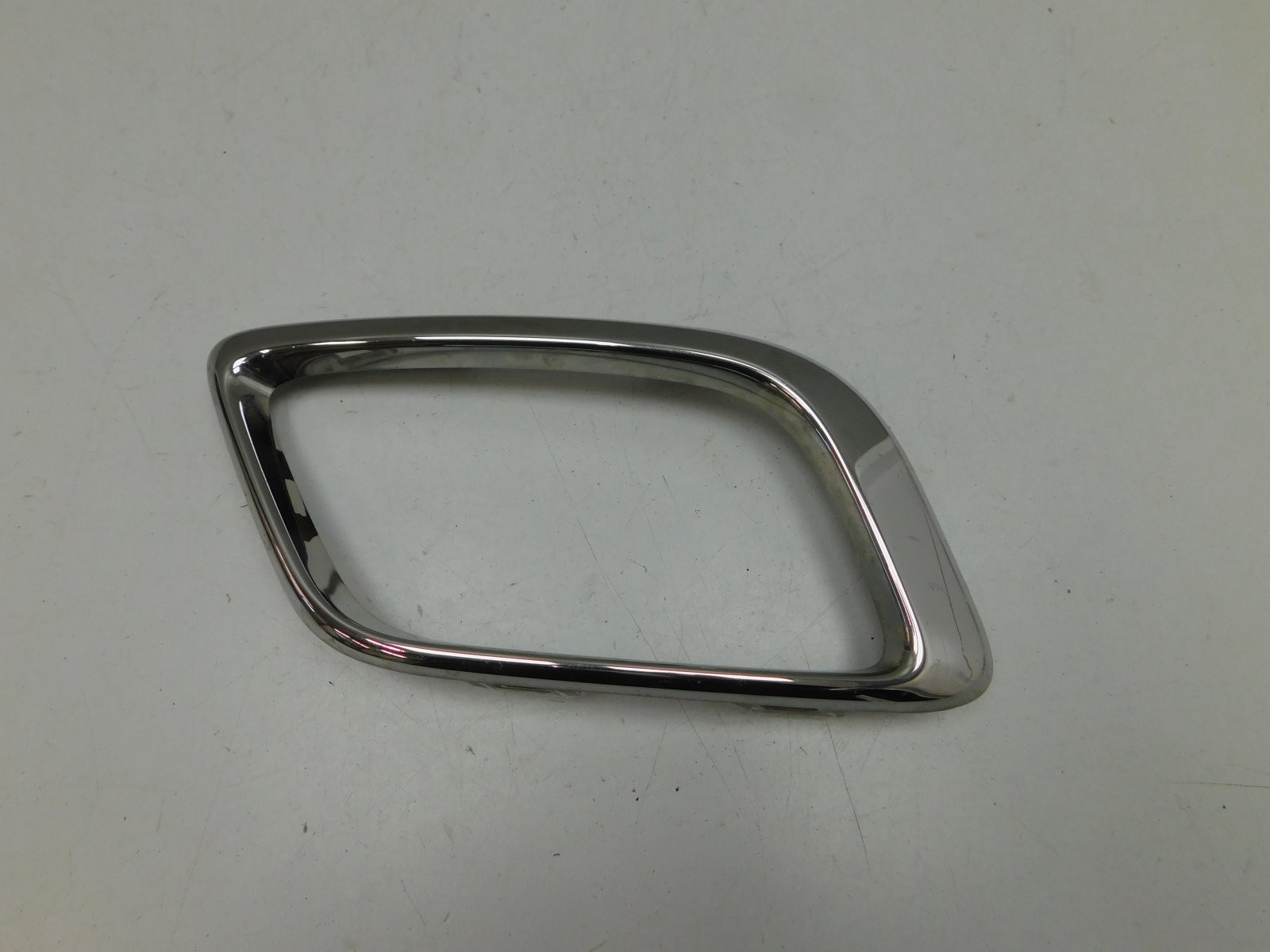 Рамка для противотуманных фар Renault Logan II 2014>