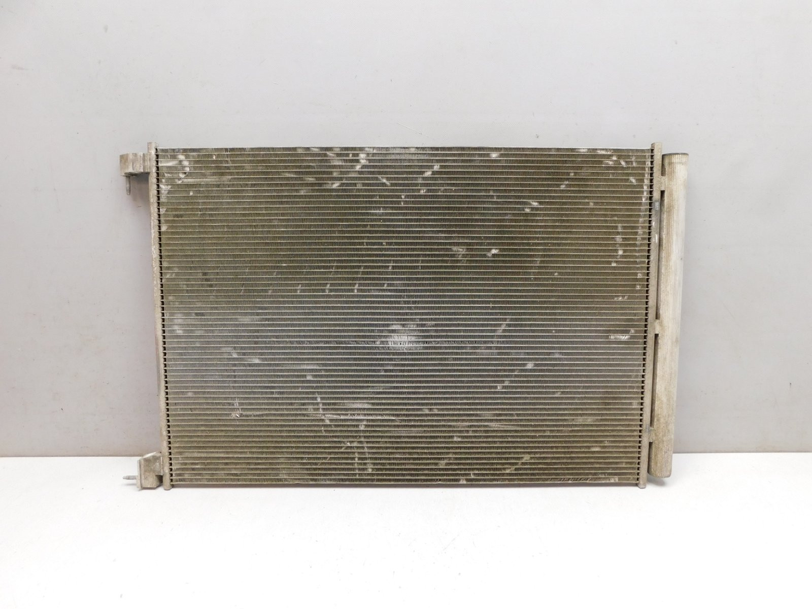 Радиатор кондиционера Mercedes-Benz E-Klasse W213 2016>