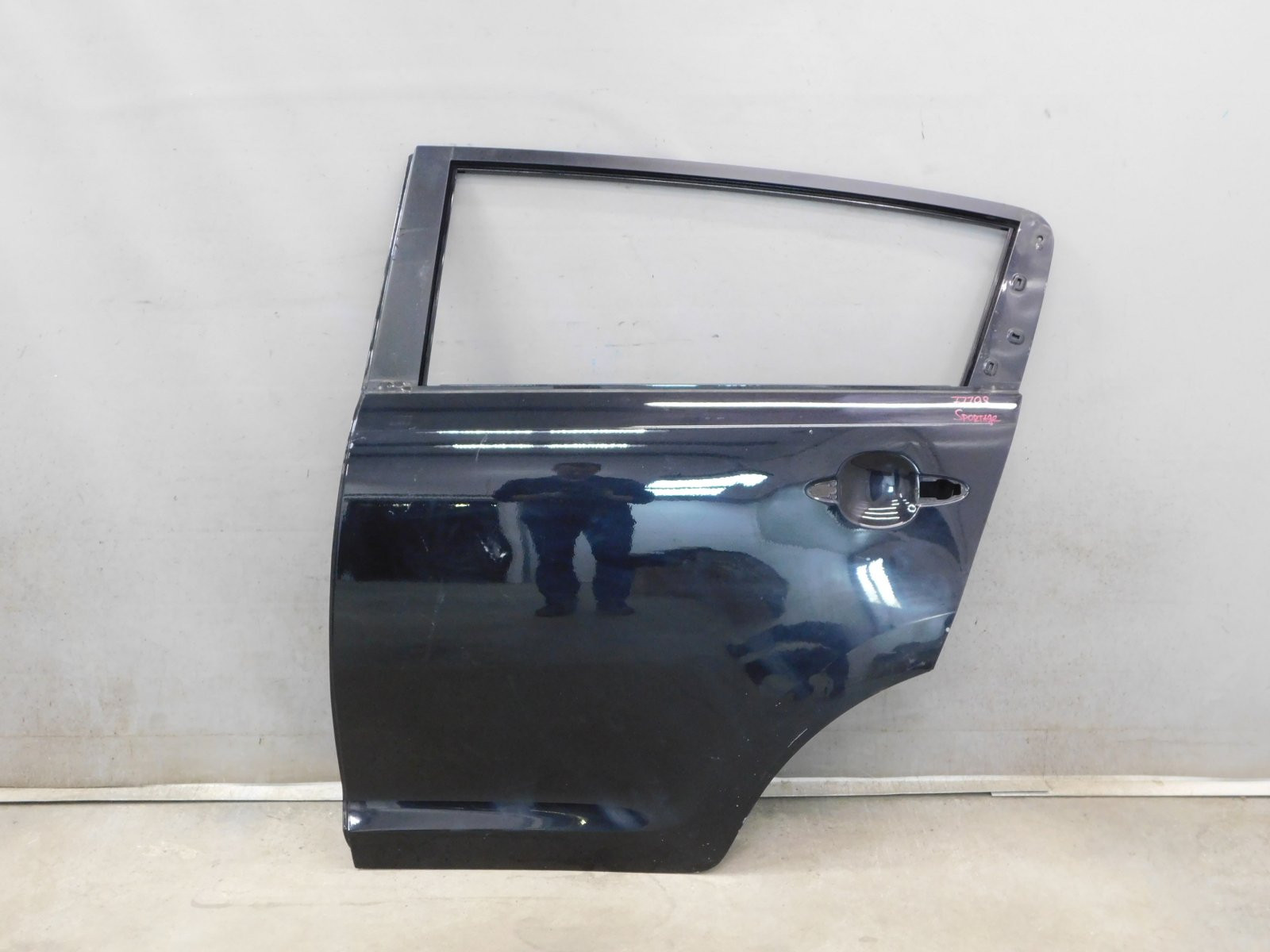 Дверь задняя левая Kia Sportage 2010-2015