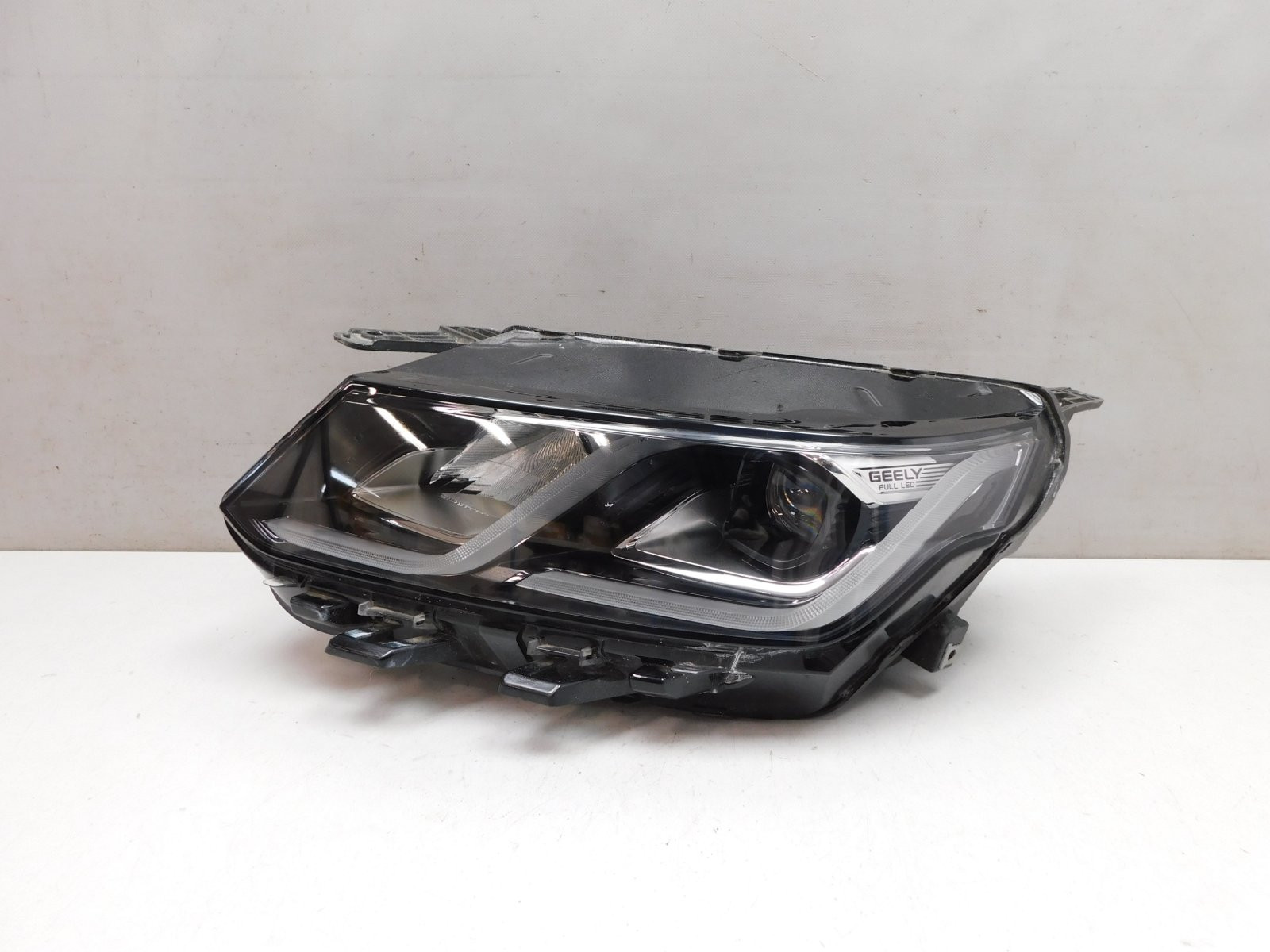 Фара левая Geely Coolray I 2020>