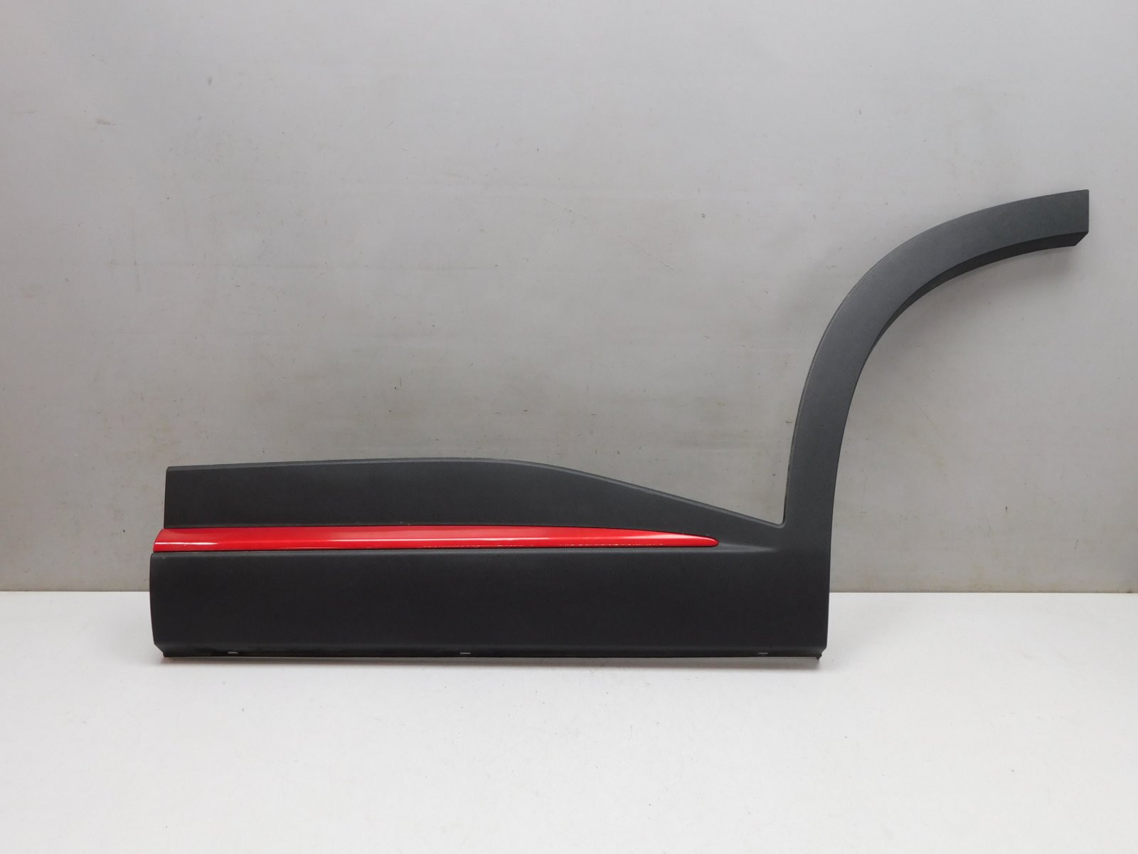 Накладка двери задней левой Omoda C5 2022>