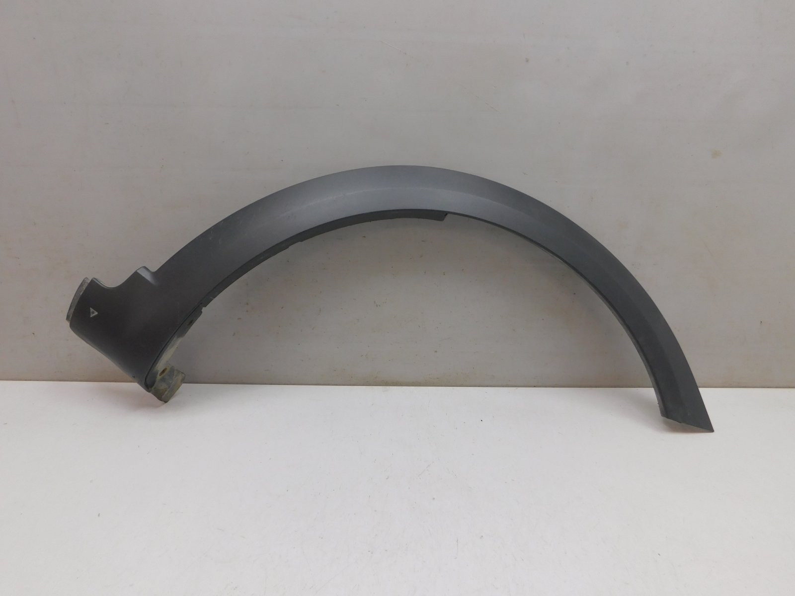 Накладка крыла переднего правого VAZ Vesta 2015>