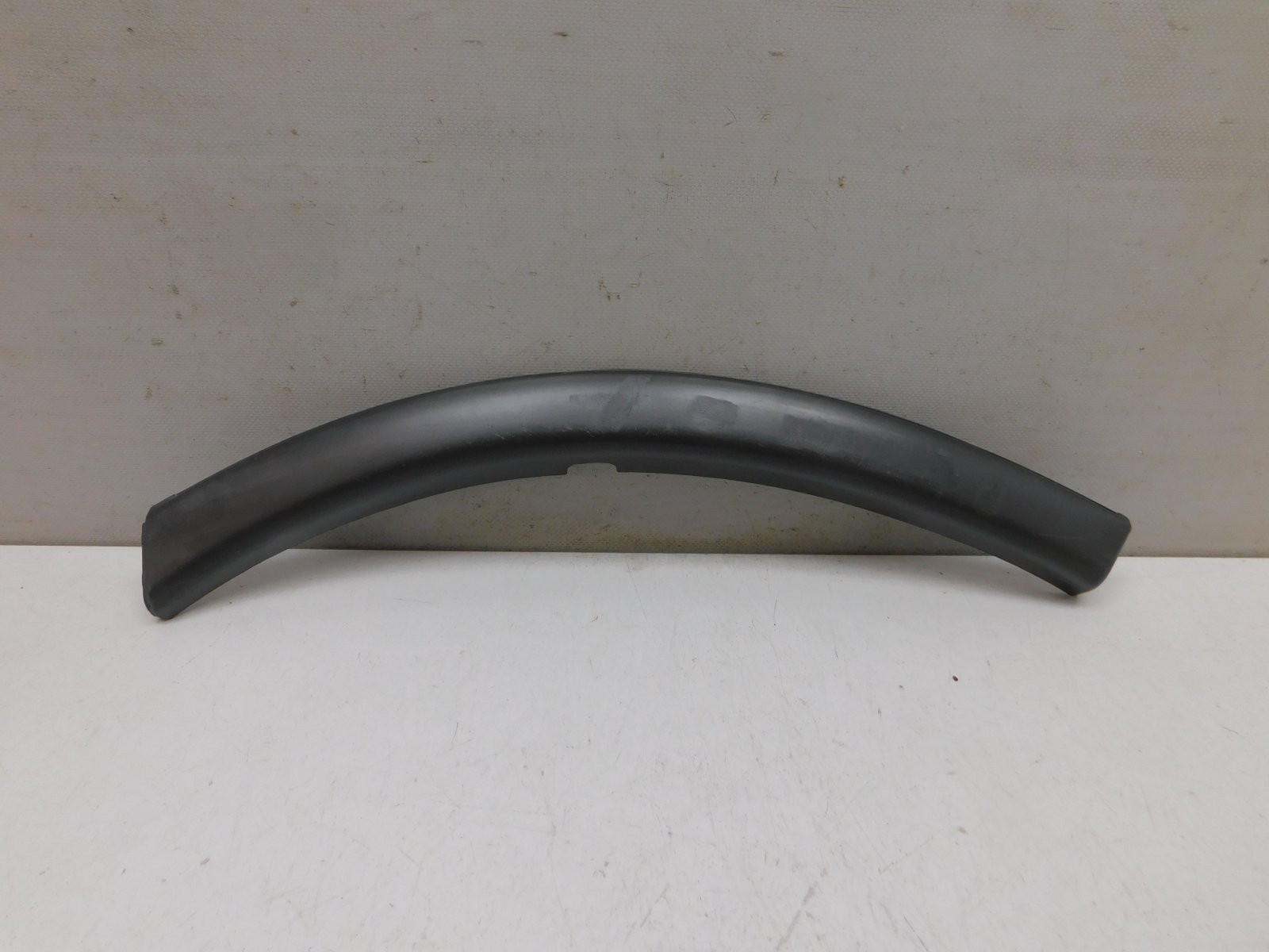 Накладка переднего бампера Mitsubishi Outlander 2012>