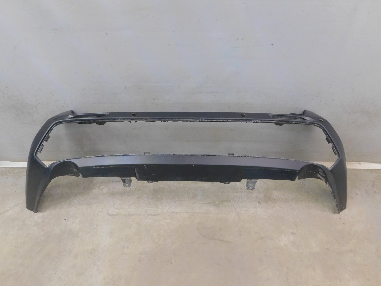 Бампер задний Toyota RAV 4 2019>