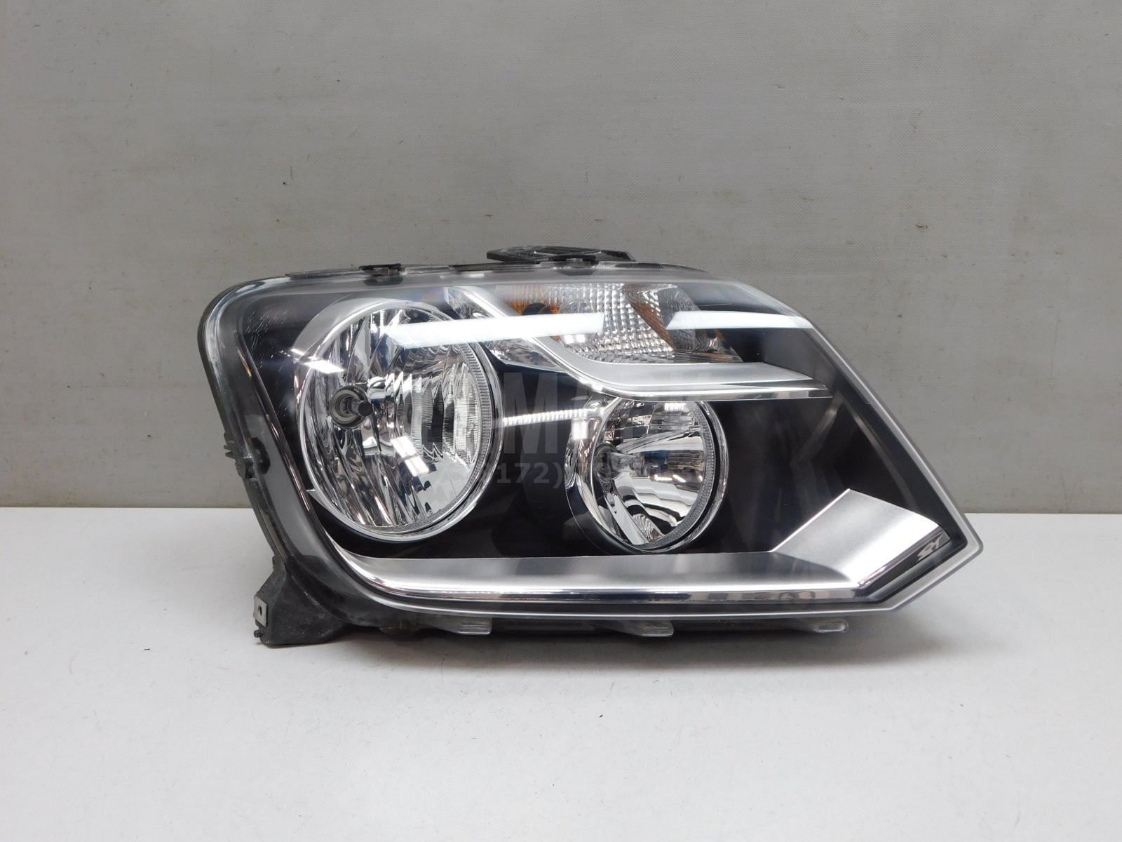 Фара правая Volkswagen Amarok 2010> 2H1941016M