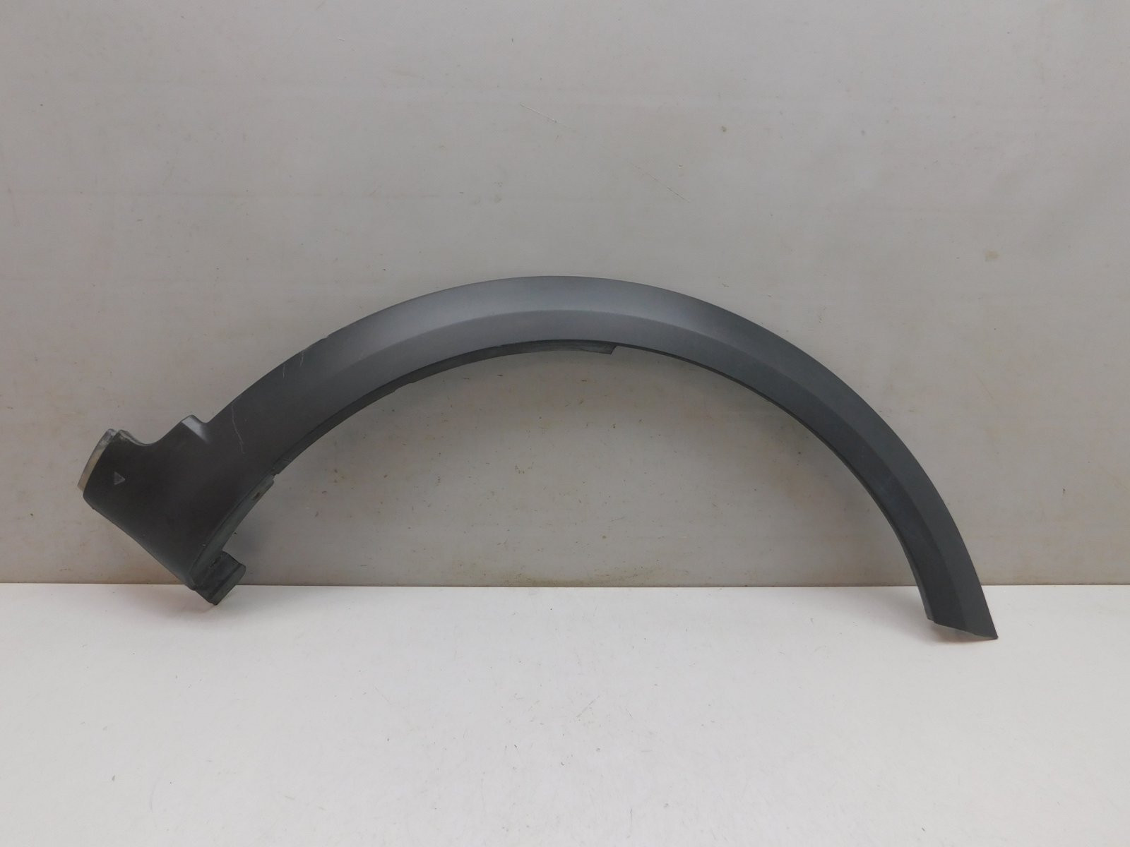 Накладка крыла переднего правого VAZ Vesta 2015>