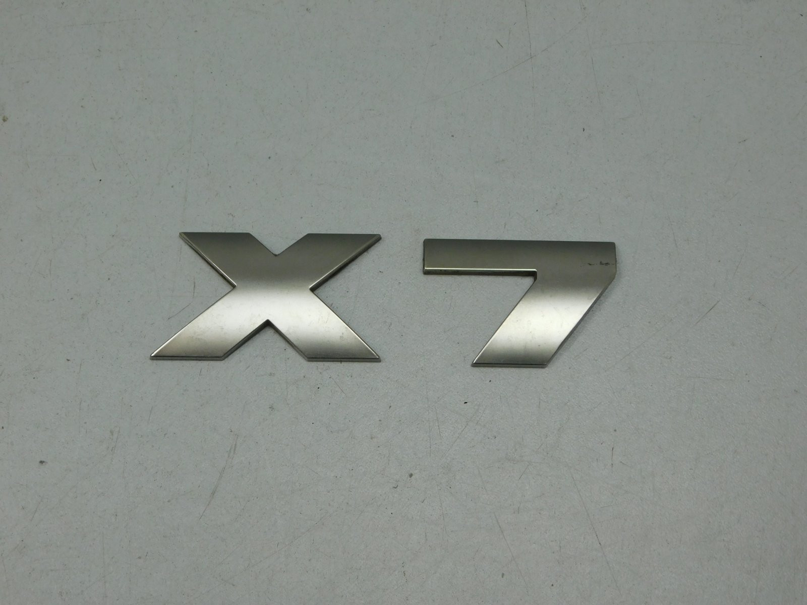 Эмблема BMW X7 G07 2018>