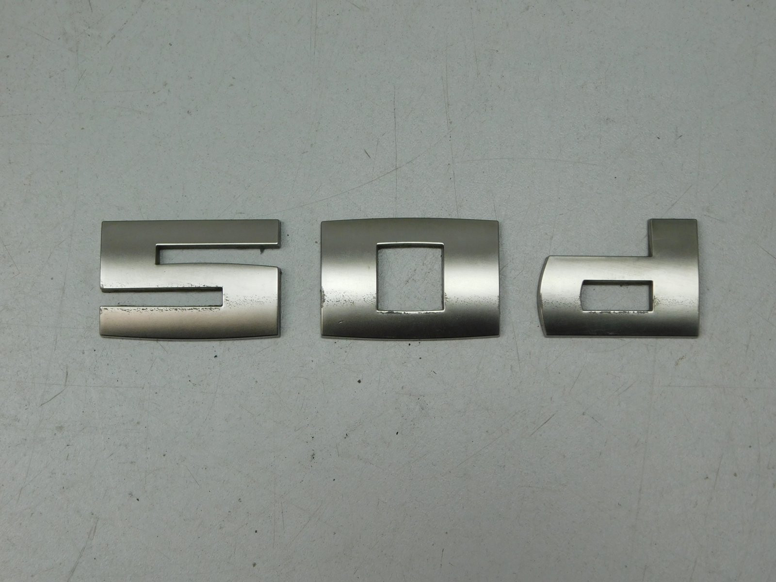 Эмблема BMW X7 G07 2018>