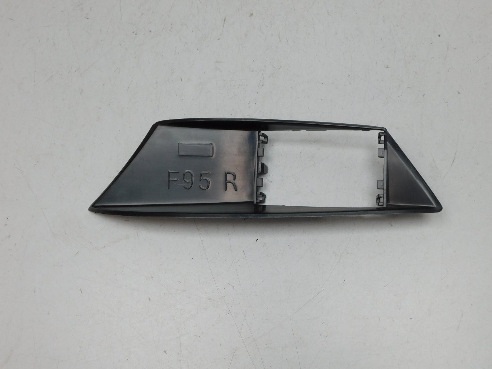 Кронштейн заднего бампера BMW X5 G05 2018>