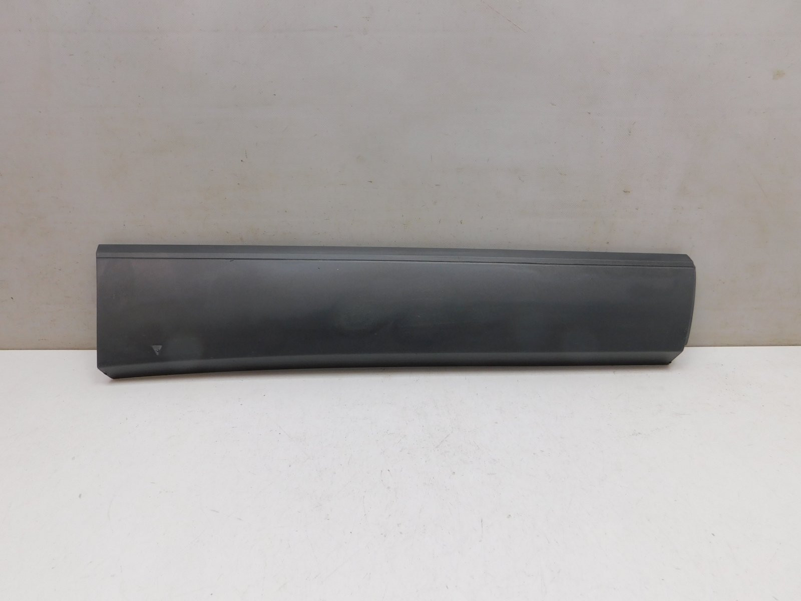 Накладка двери задней правой Renault Arkana 2019>