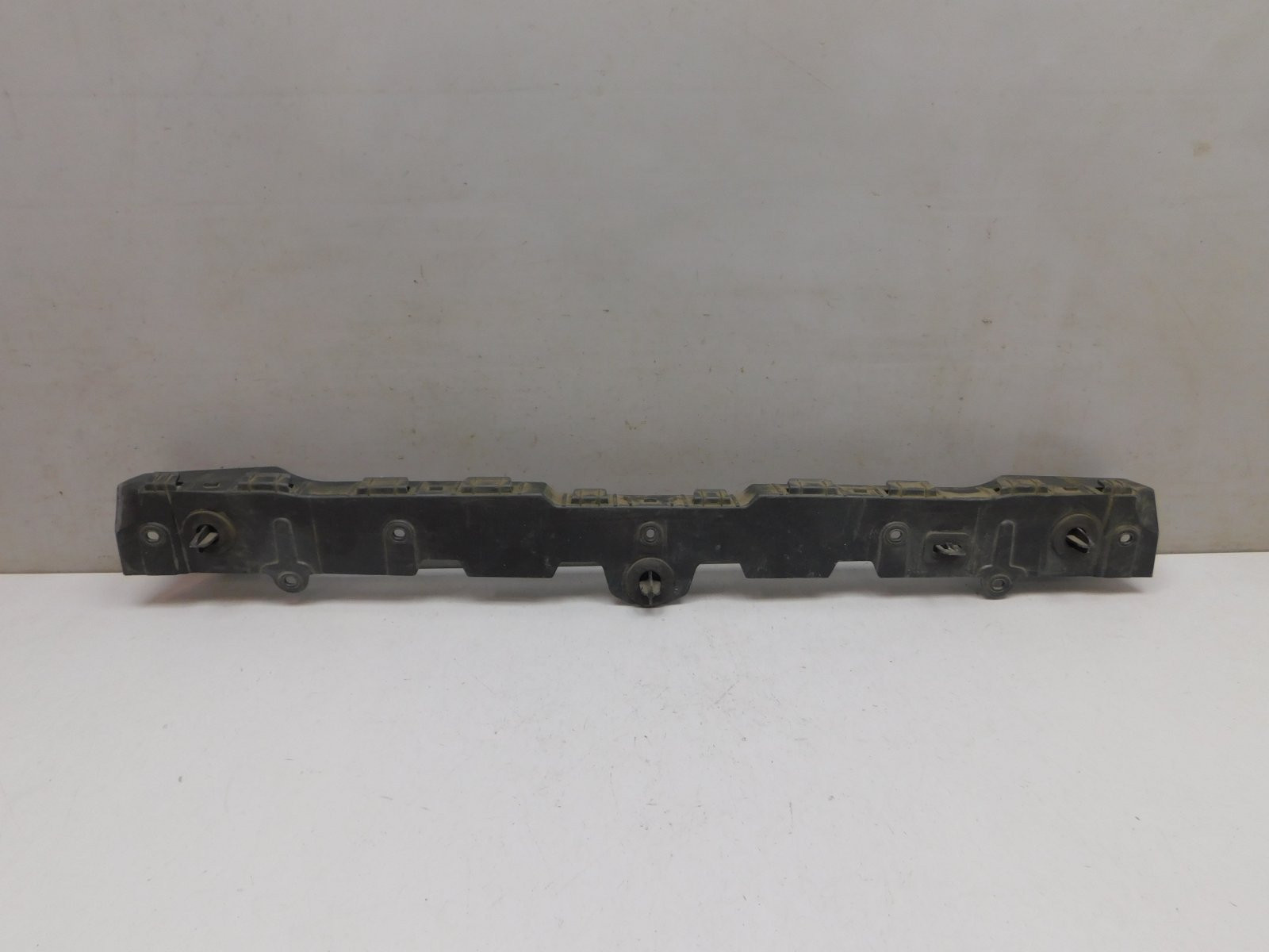 Кронштейн заднего бампера Renault Arkana 2019>