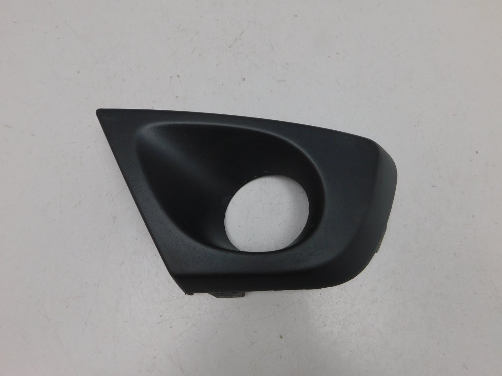 Рамка для противотуманных фар Renault Duster 2011>