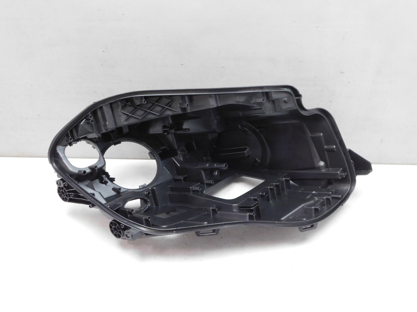 Корпус фары правой Mercedes-Benz GL/GLS-klasse X166 2012>