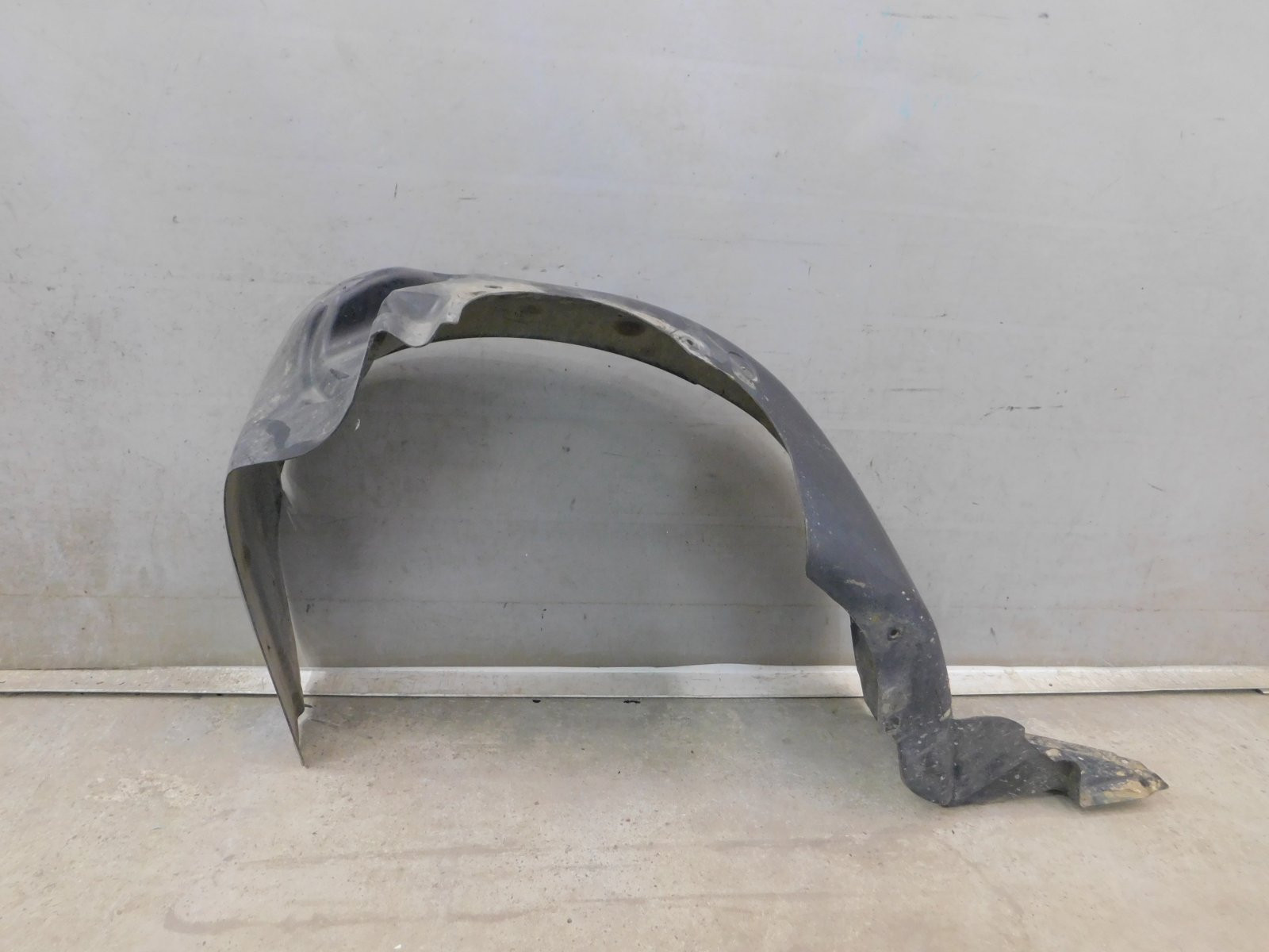 Локер передний левый VAZ Lada Granta 2011>