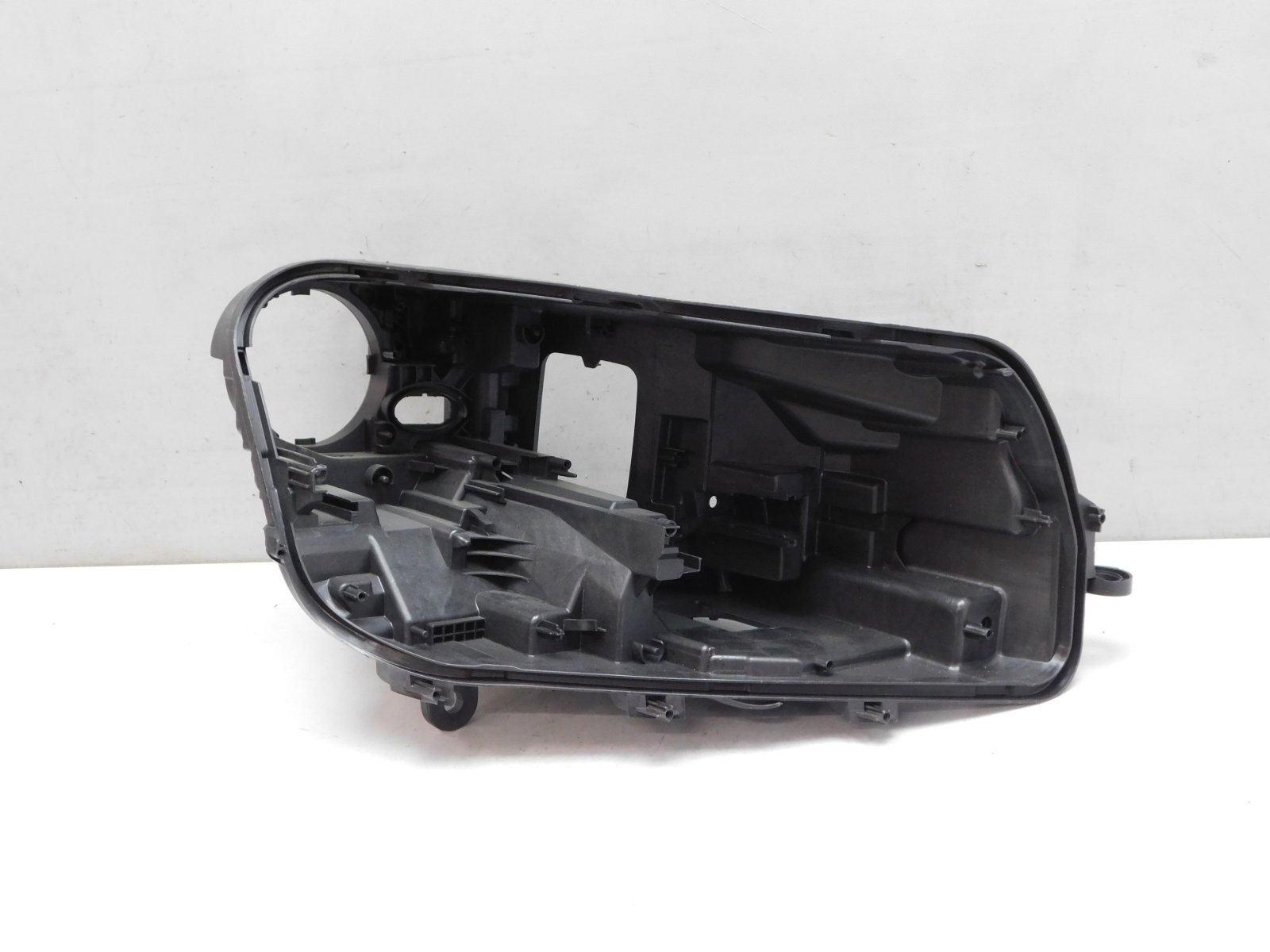 Корпус фары правой Mercedes-Benz GLS II X167 2019>