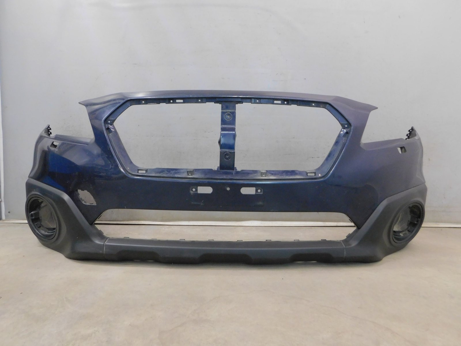 Бампер передний Subaru Legacy Outback (B15) 2015>