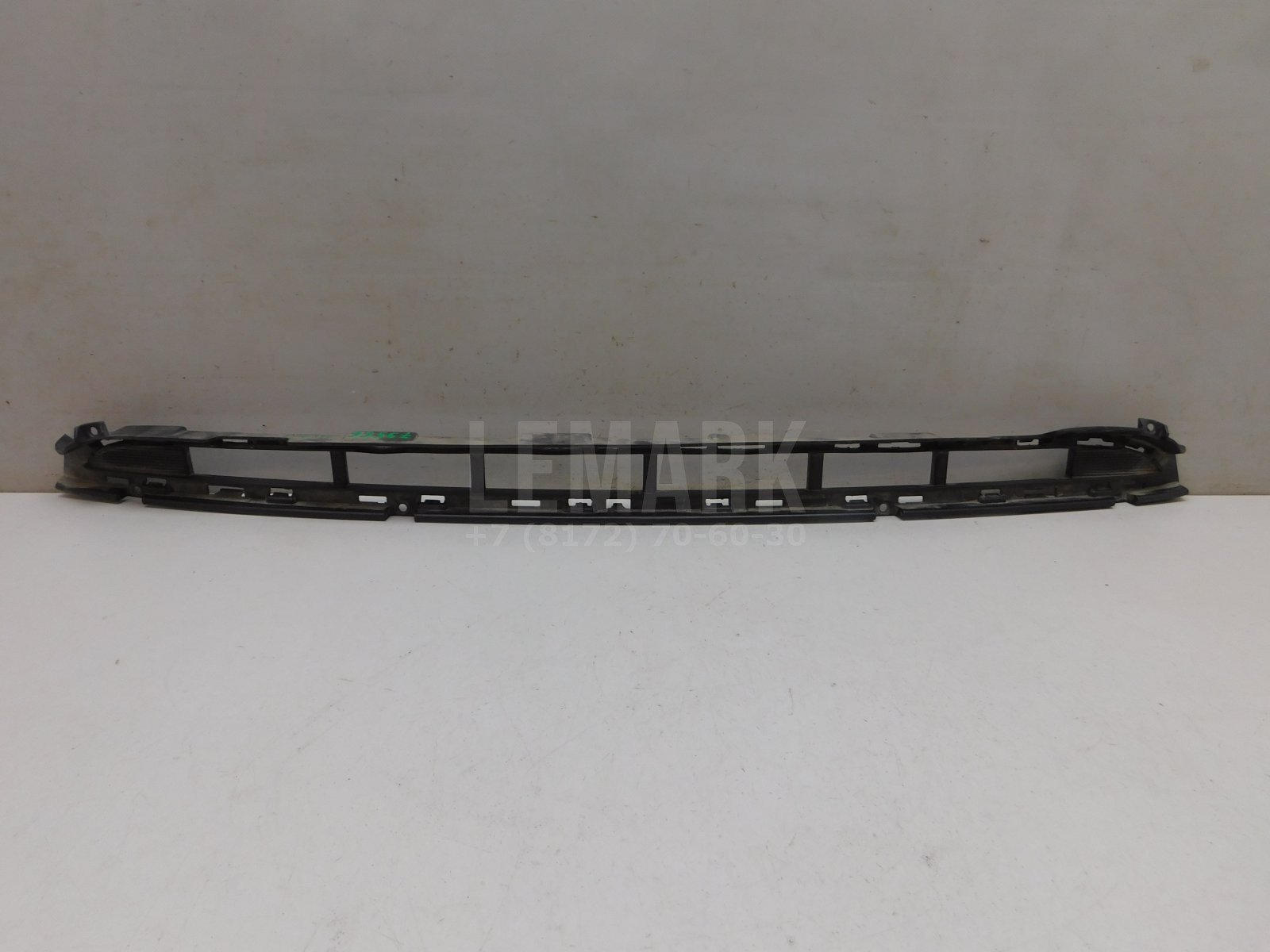Решетка в бампер центральная Mini Clubman F54 2014> 51117377475