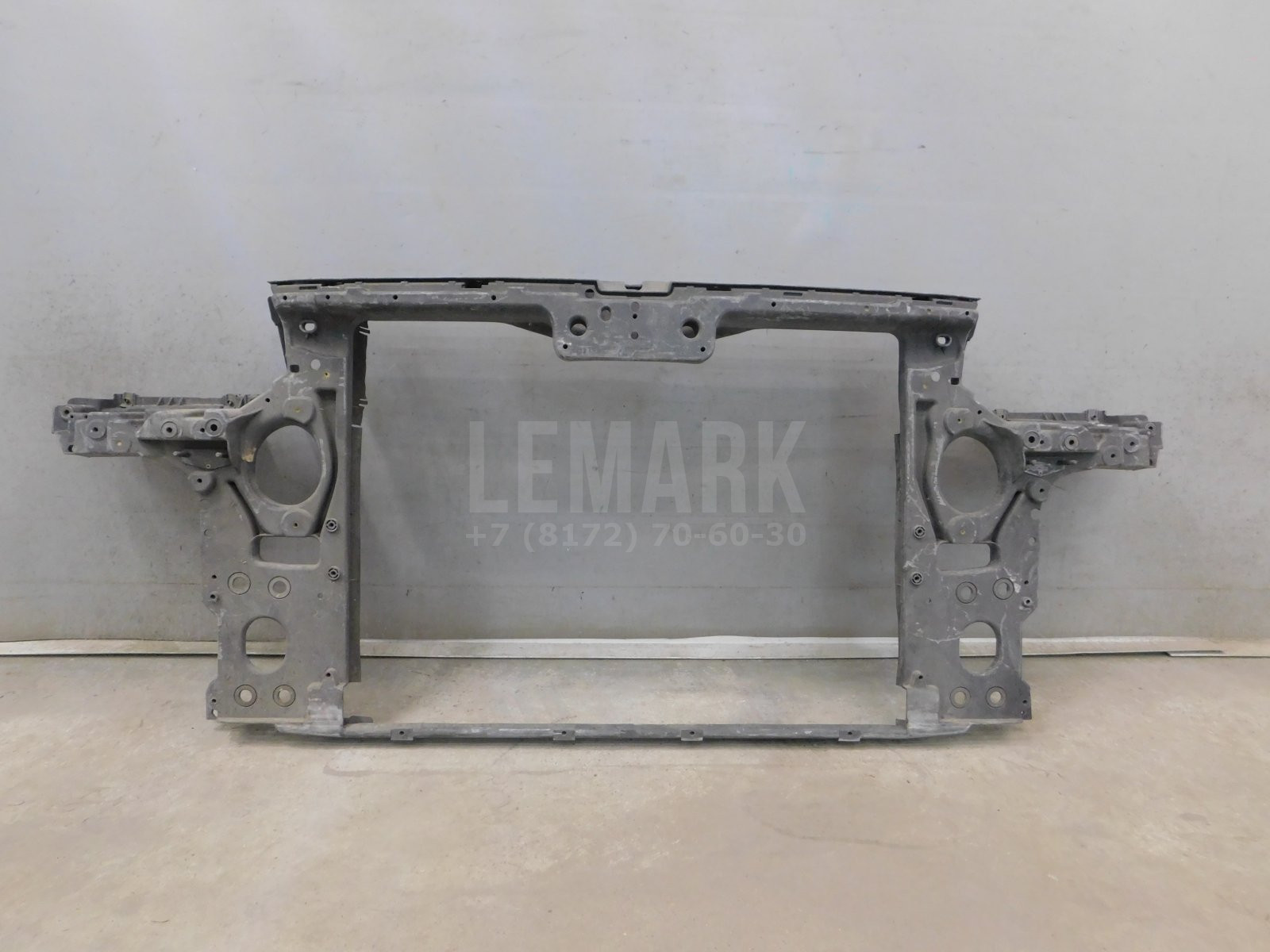 Панель передняя Volkswagen Touareg 2002-2010 7L0805594R