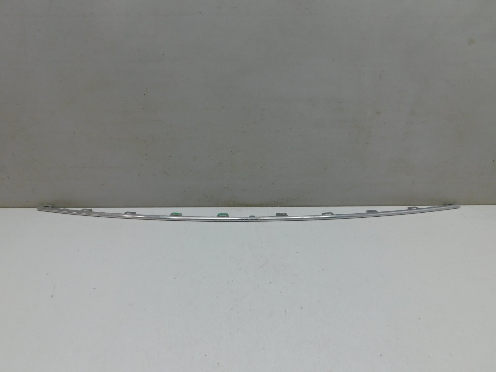 Молдинг решетки радиатора Volkswagen Transporter T6 2016>