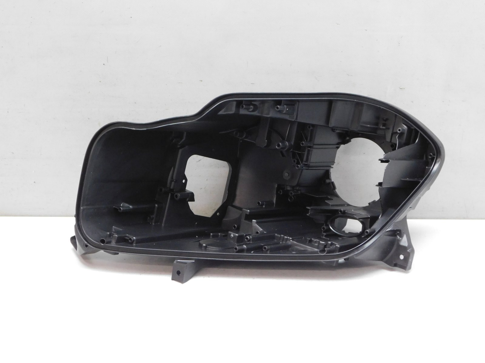 Корпус фары левой Mercedes-Benz GL/GLS-klasse X166 2012>