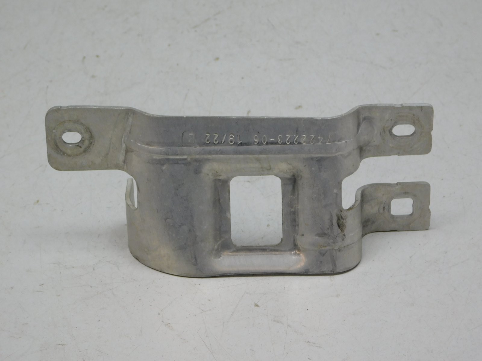 Кронштейн усилителя переднего ба BMW 3-серия G20 2018>