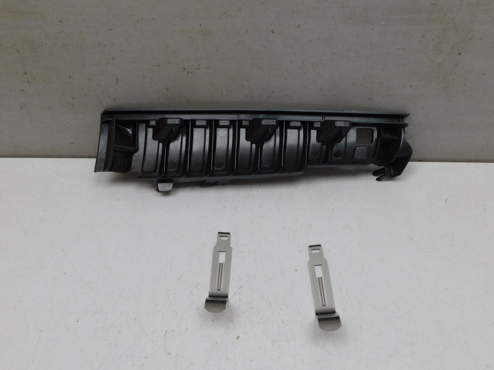 Крепеж фары BMW 7-серия G11/G12 2014>