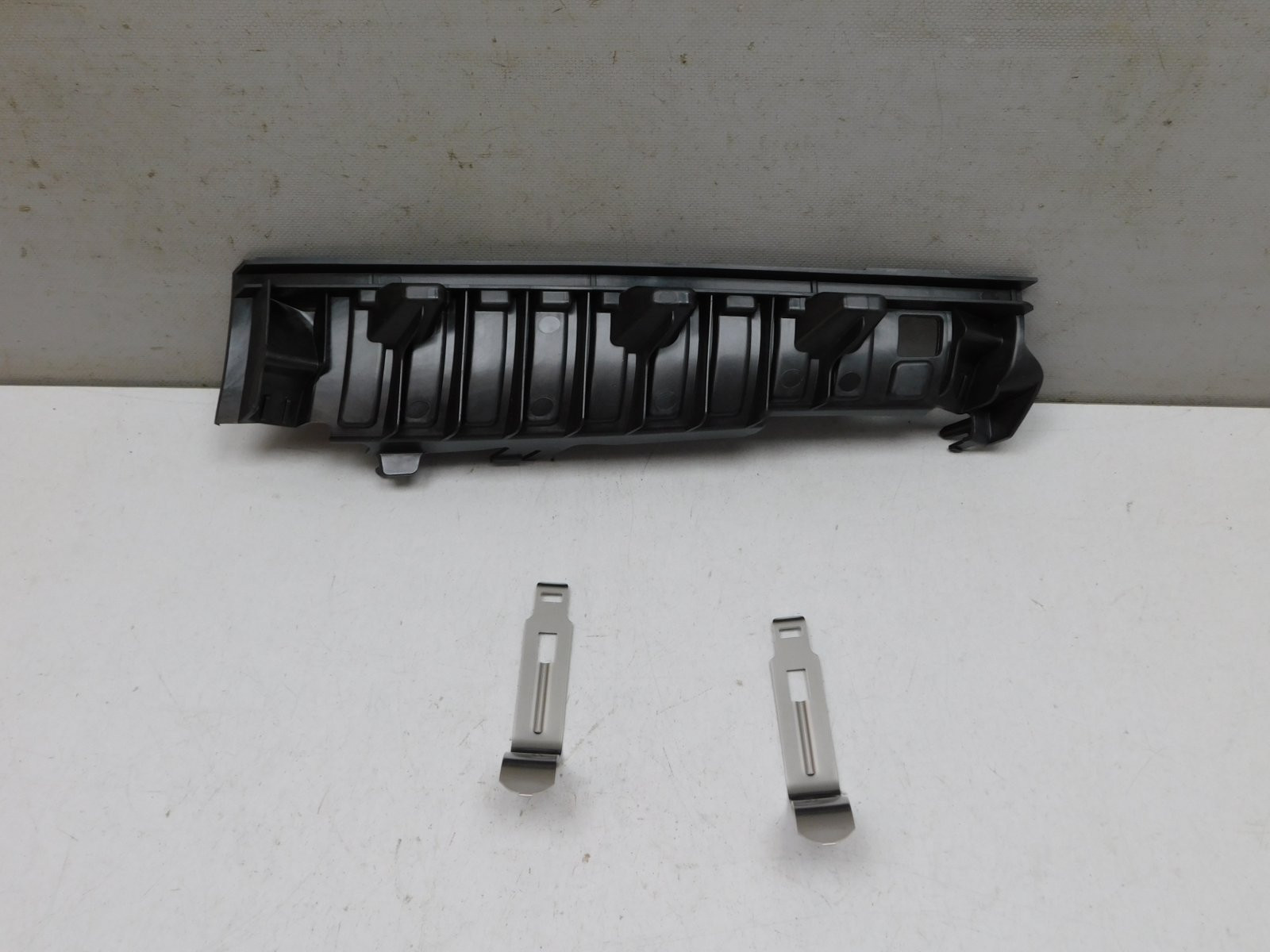 Крепеж фары BMW 7-серия G11/G12 2014>