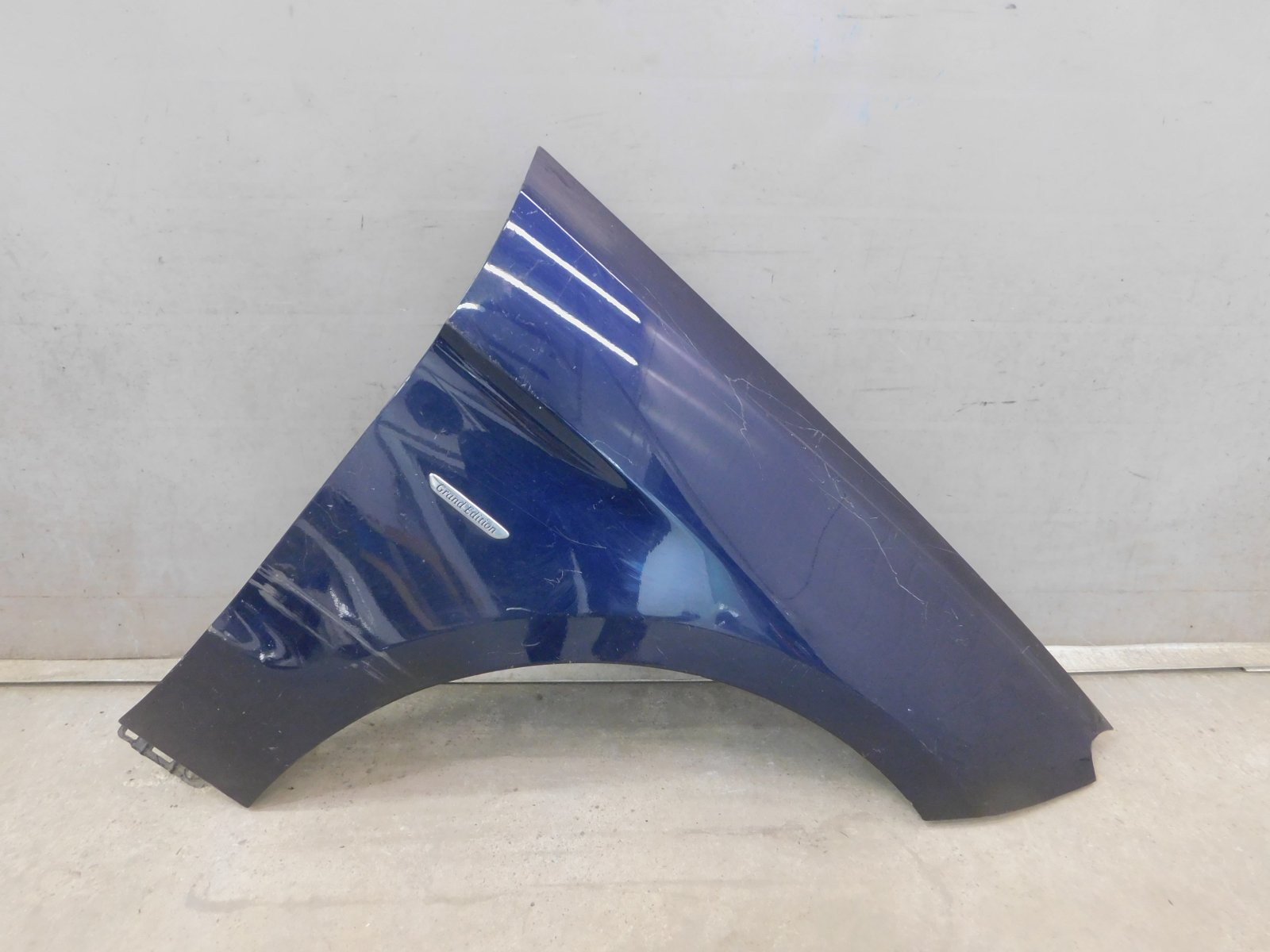 Крыло переднее правое Mercedes-Benz M-Klasse (ML/GLE) W166 2011>