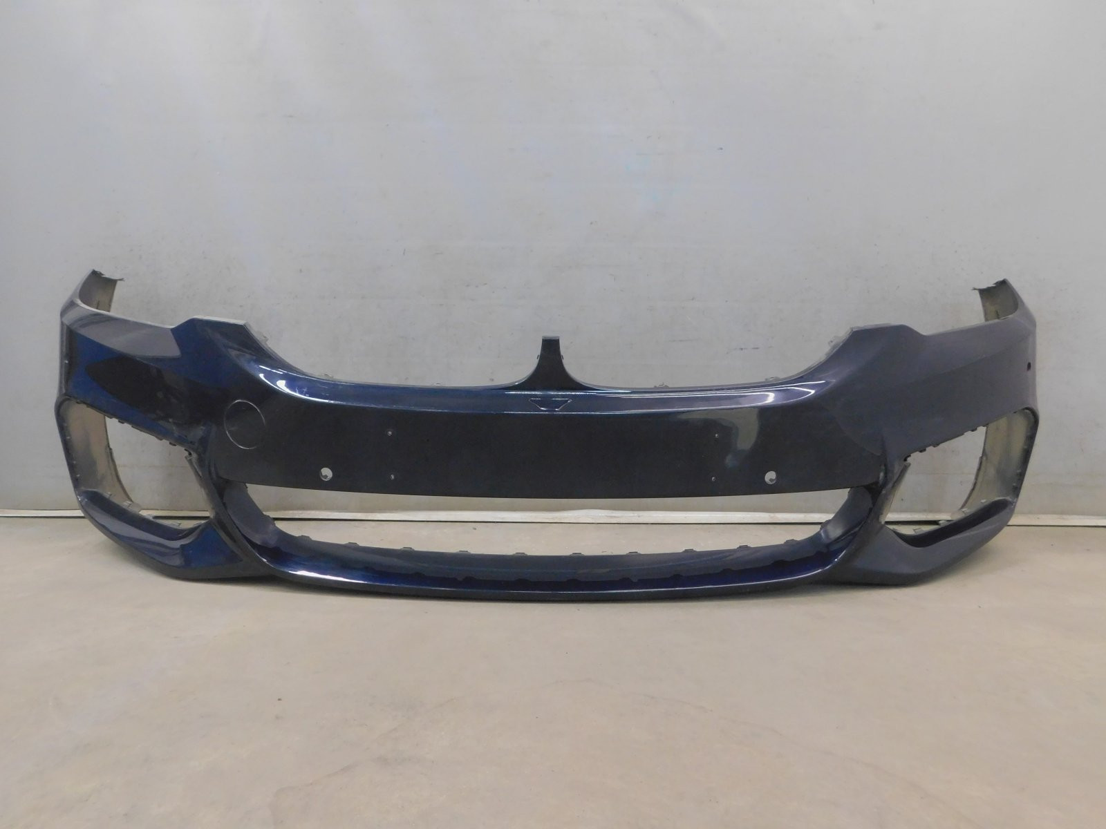 Бампер передний BMW 5-серия G30 2016>