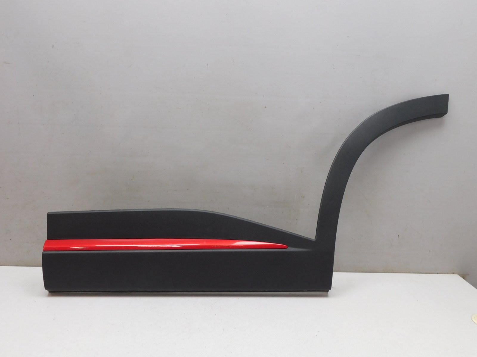 Накладка двери задней левой Omoda C5 2022>