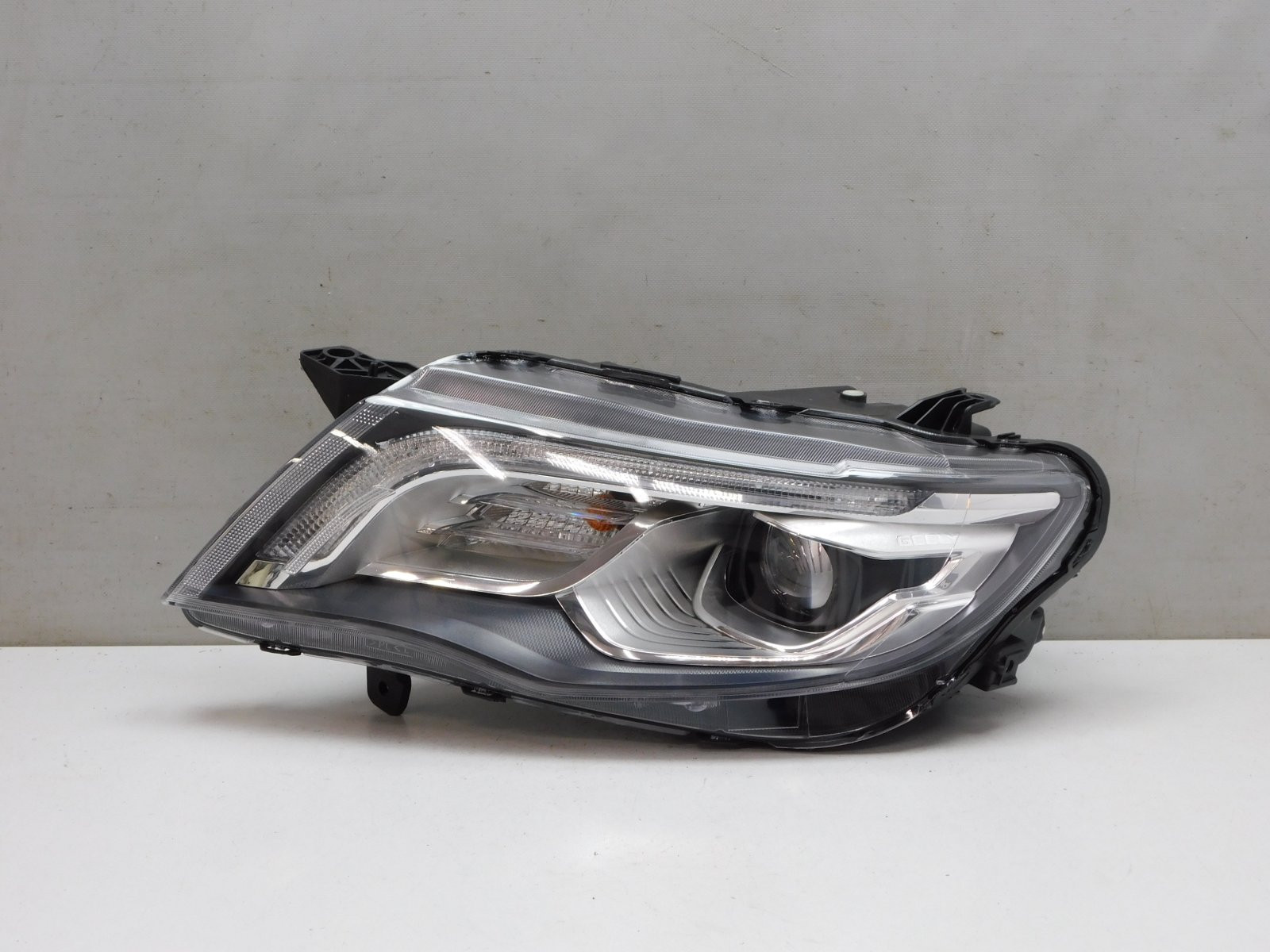 Фара левая Geely Atlas 2017>