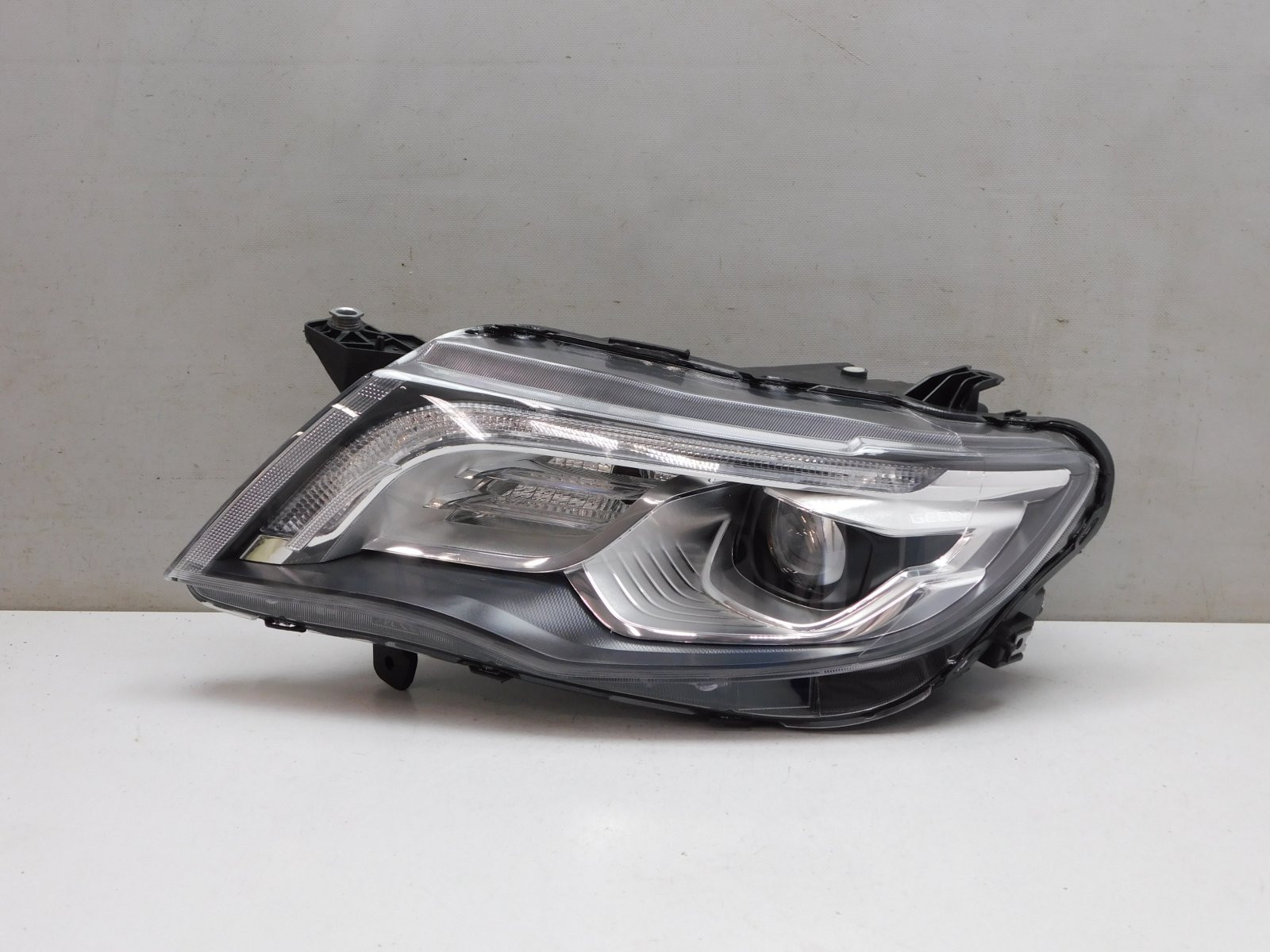 Фара левая Geely Atlas 2017>