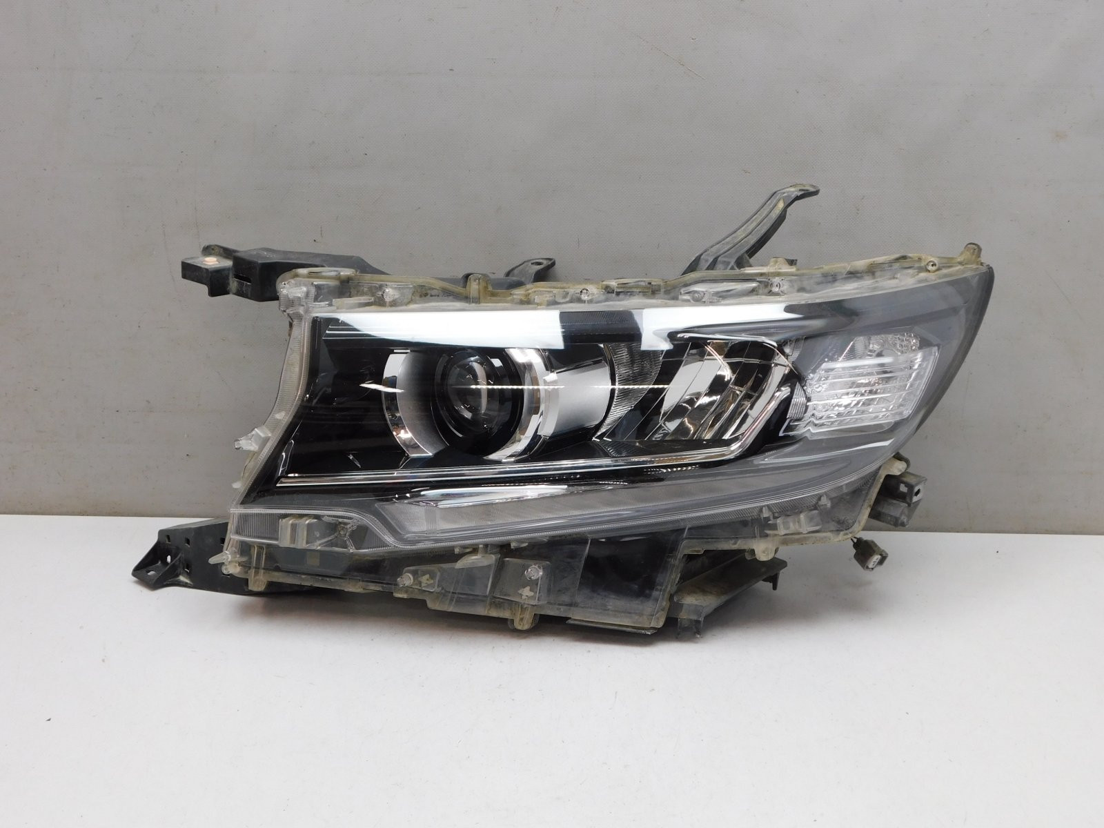 Фара левая Toyota Land Cruiser (150)/Prado 2009>