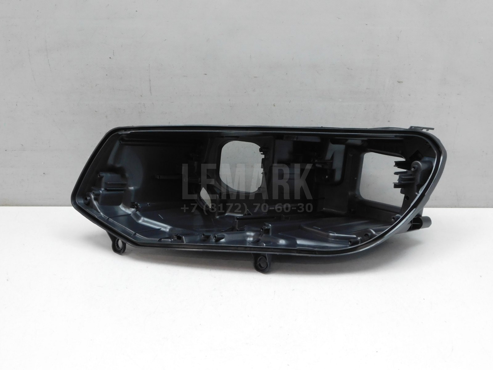 Корпус фары левой Volkswagen Touareg 2010> Volkswagen 7P1941751