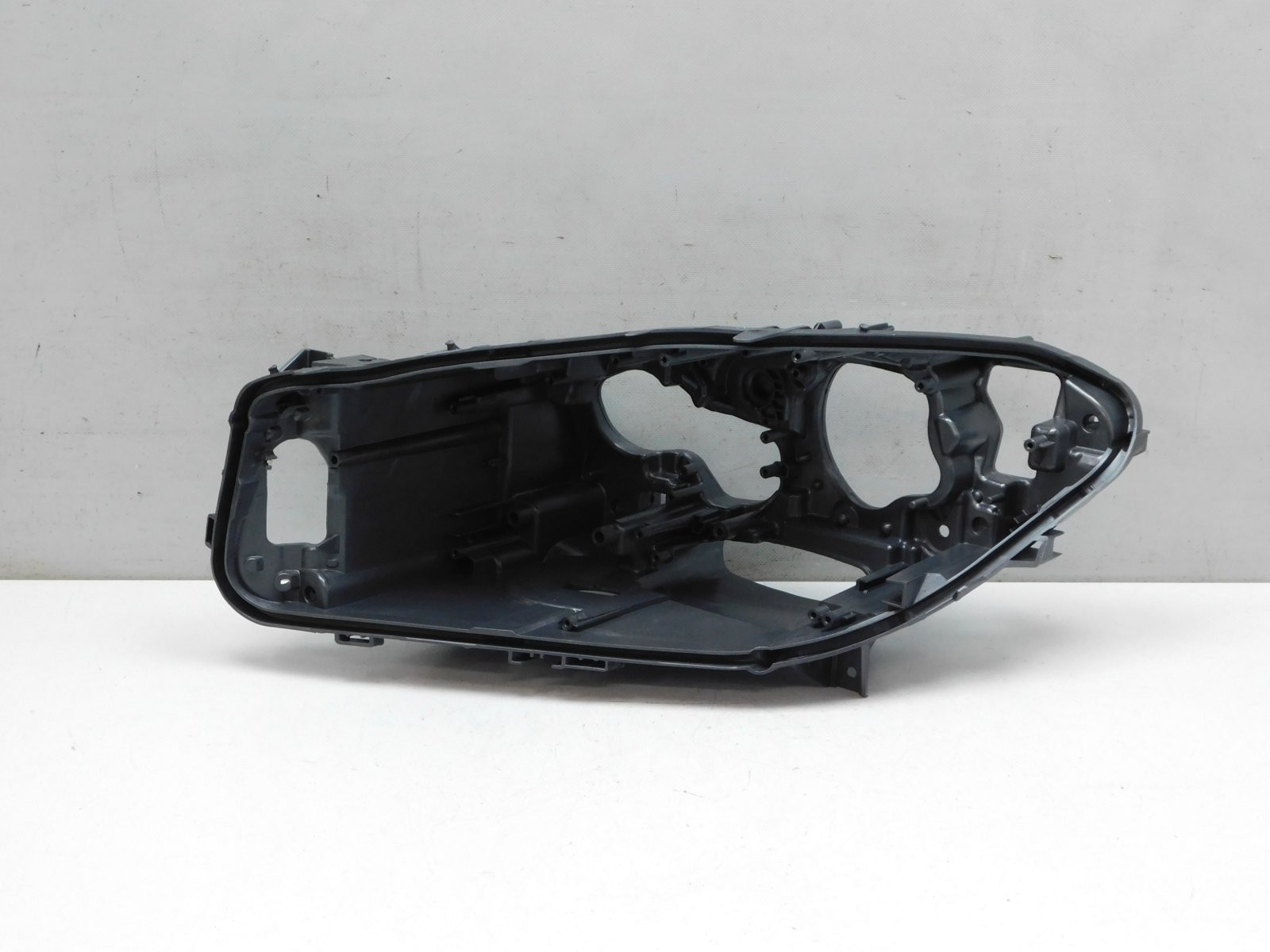 Корпус фары левой BMW 5-серия F10/F11 2009>