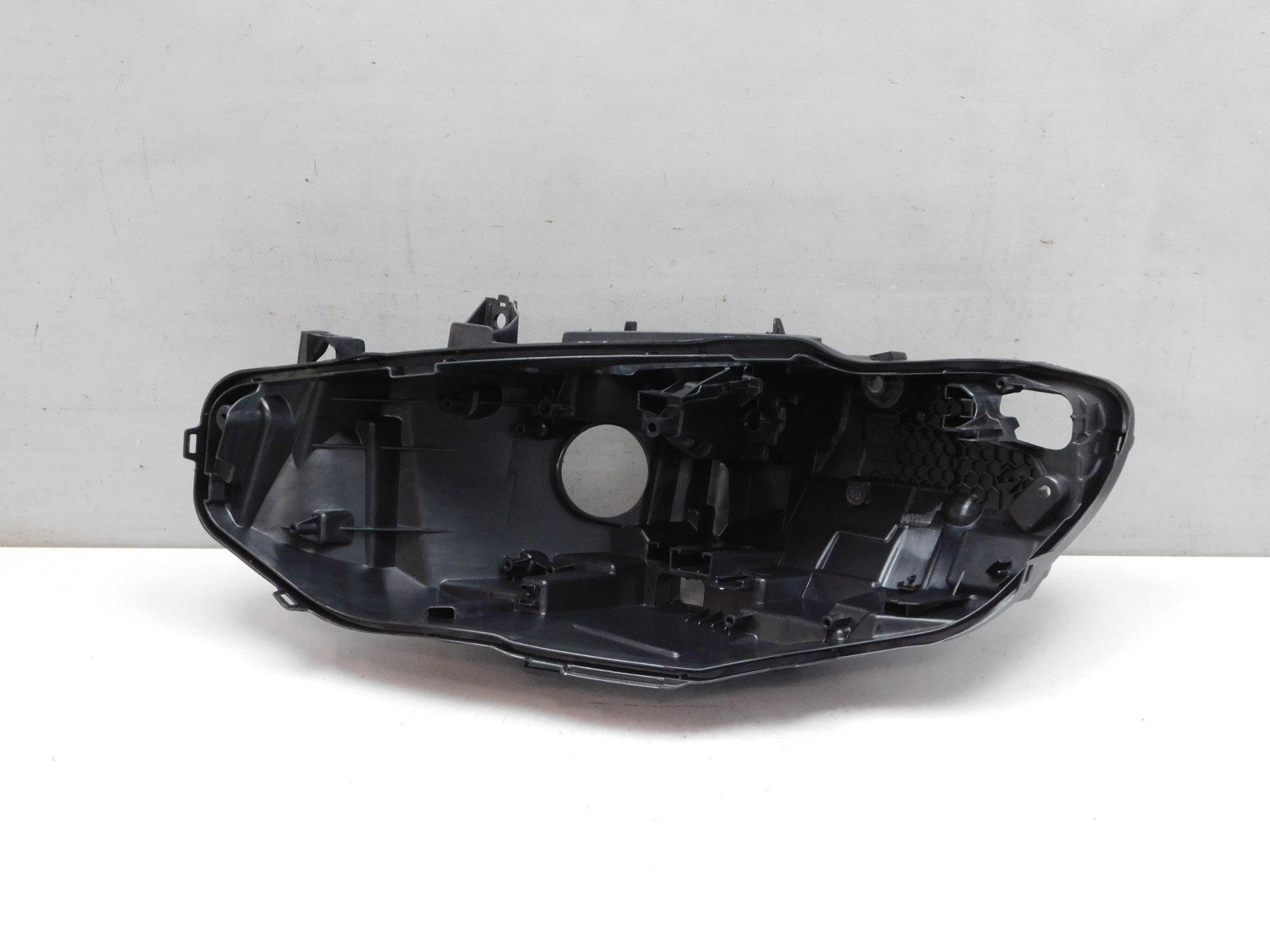 Корпус фары левой BMW 4-серия F32 2012>