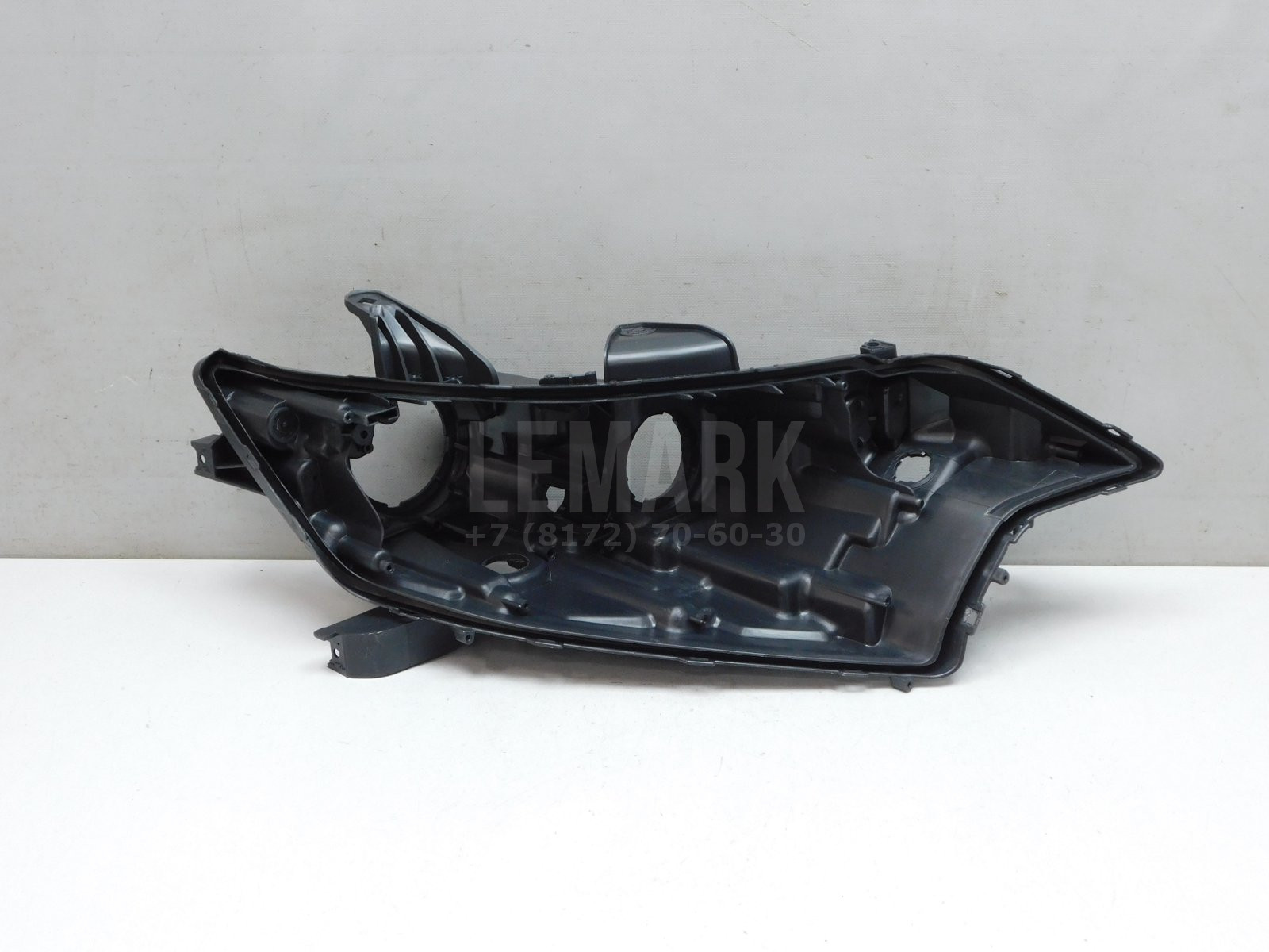 Корпус фары правой Mitsubishi Outlander 2012> Mitsubishi 8301C854