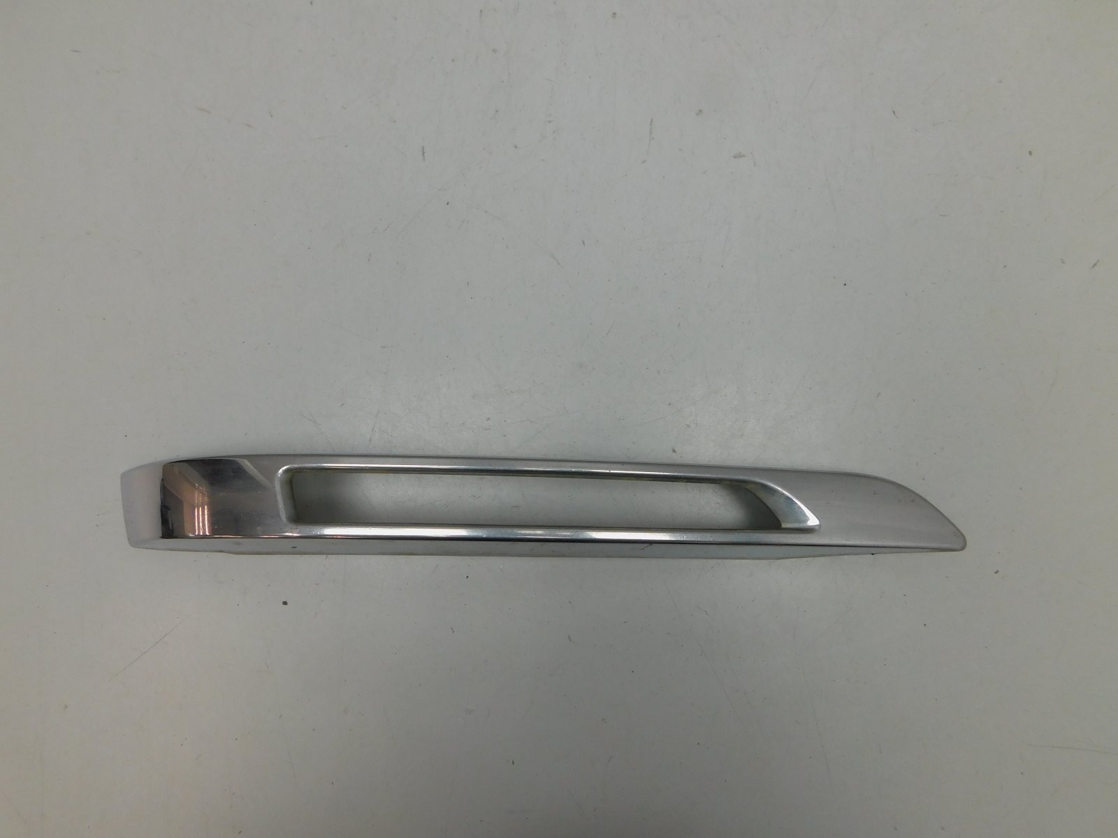 Накладка переднего бампера Mercedes-Benz GLK-Klasse X204 2008>