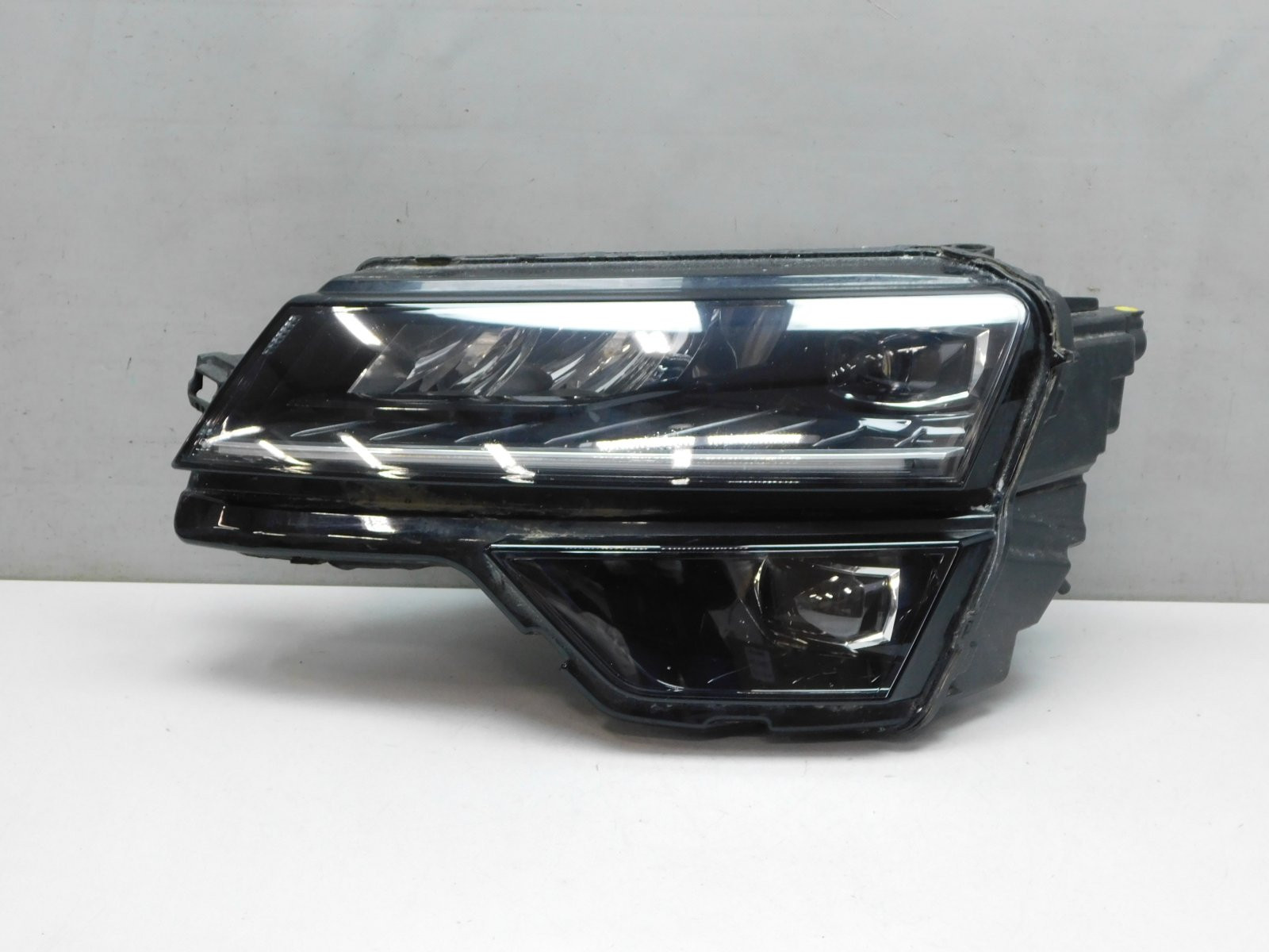 Фара левая Skoda Karoq 2017>