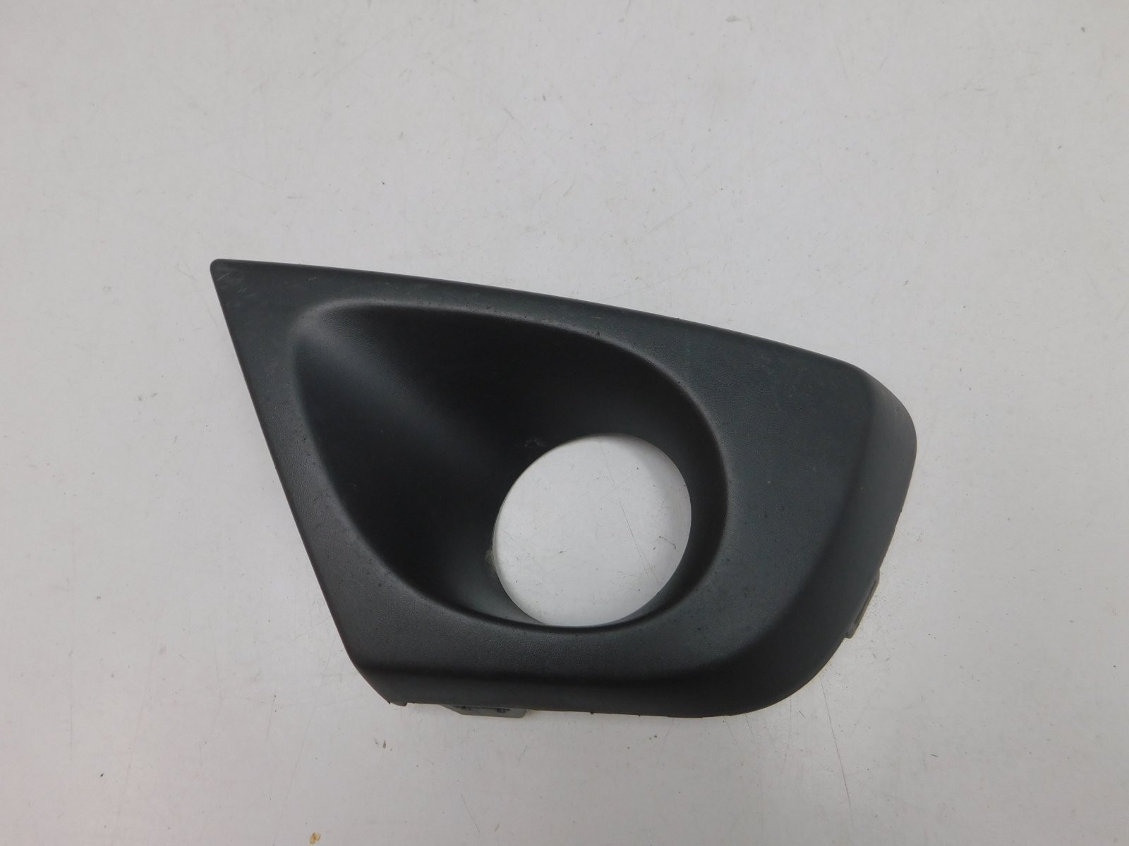 Рамка для противотуманных фар Renault Duster 2011>