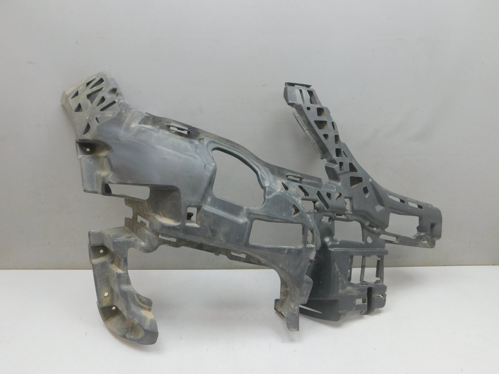 Кронштейн переднего бампера Mercedes-Benz GLK-Klasse X204 2008>