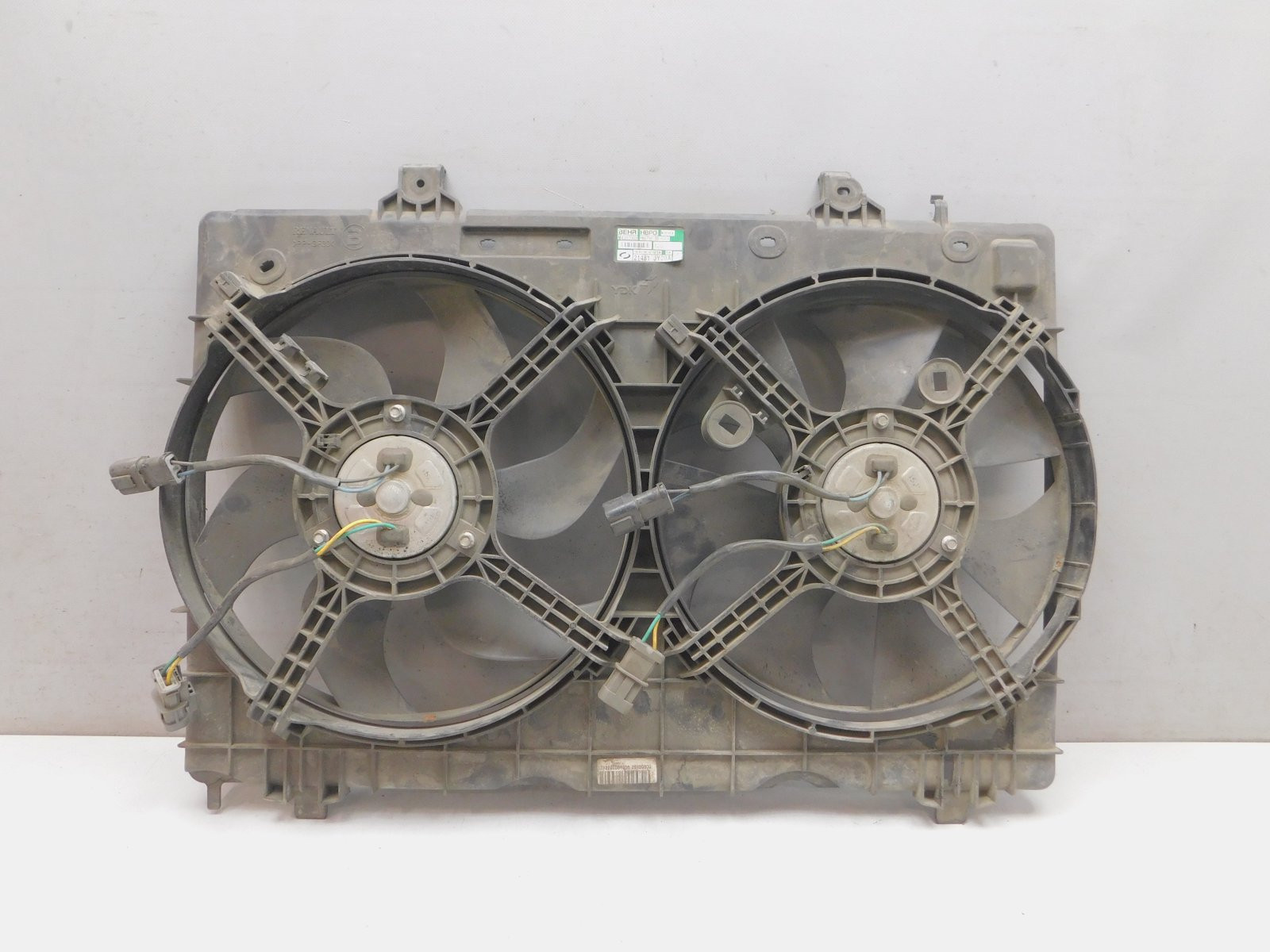 Диффузор радиатора Renault Koleos 2008>