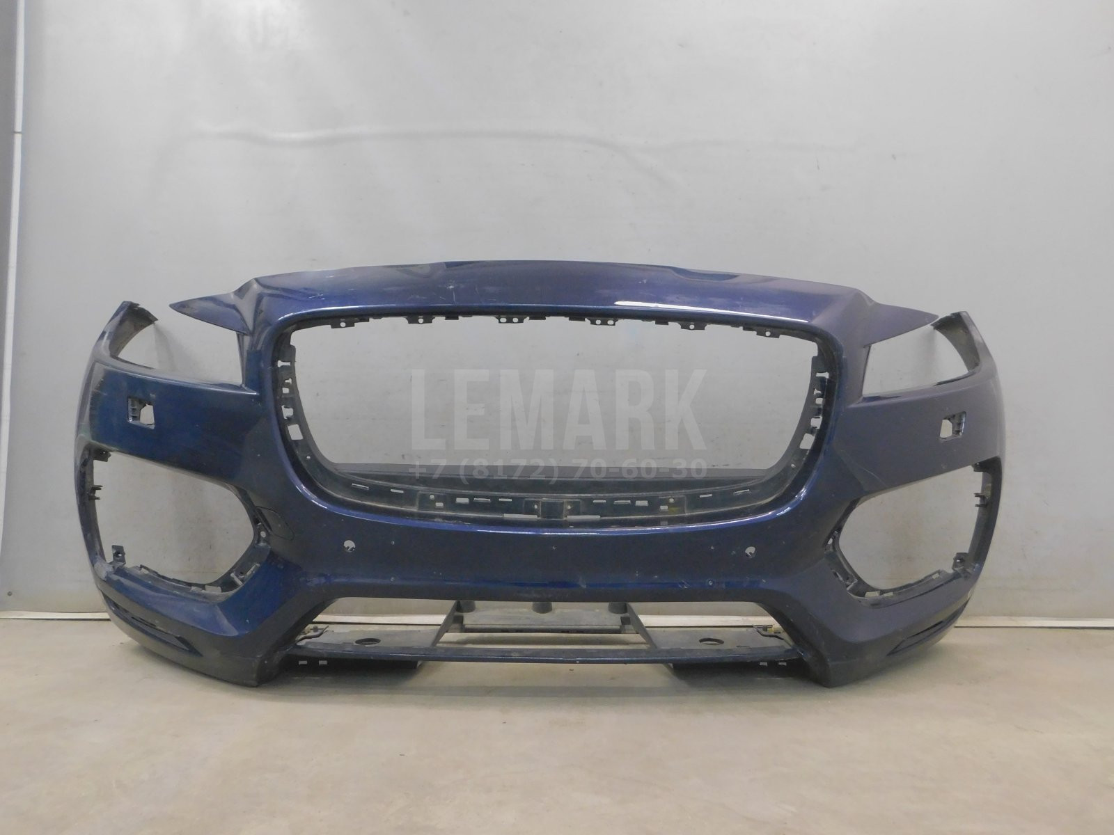 Бампер передний Jaguar F-PACE 2015> HK8M17F003A
