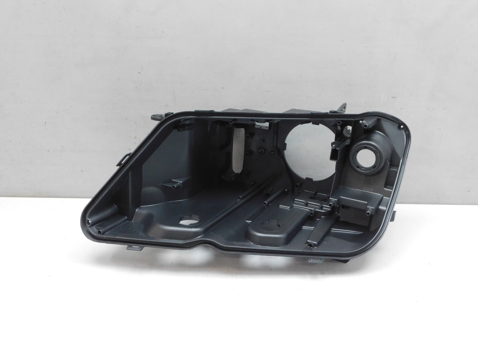 Корпус фары левой BMW X3 F25 2010>