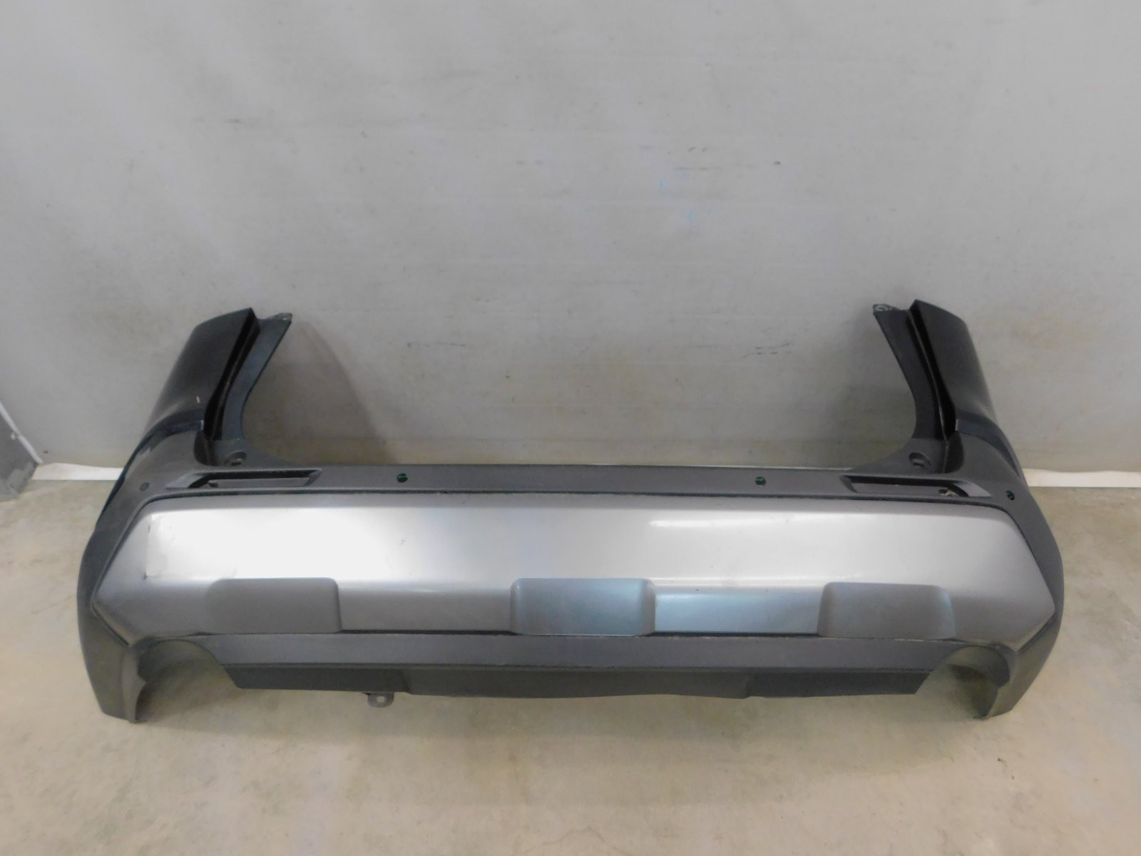 Бампер задний Toyota RAV 4 2019>