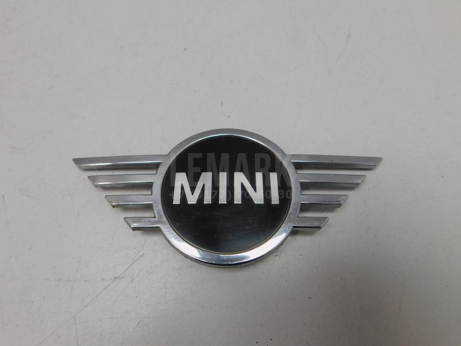 Эмблема Mini F55 2014> 51147481905